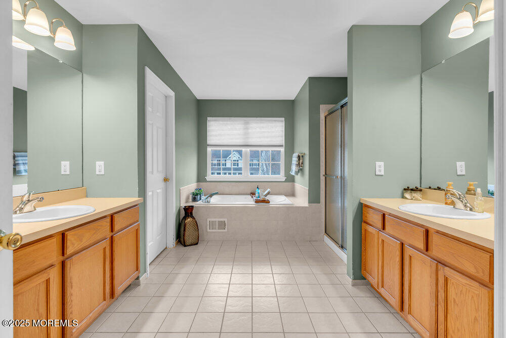 5 Knightsbridge Place, Jackson, NJ, 08527 image 33