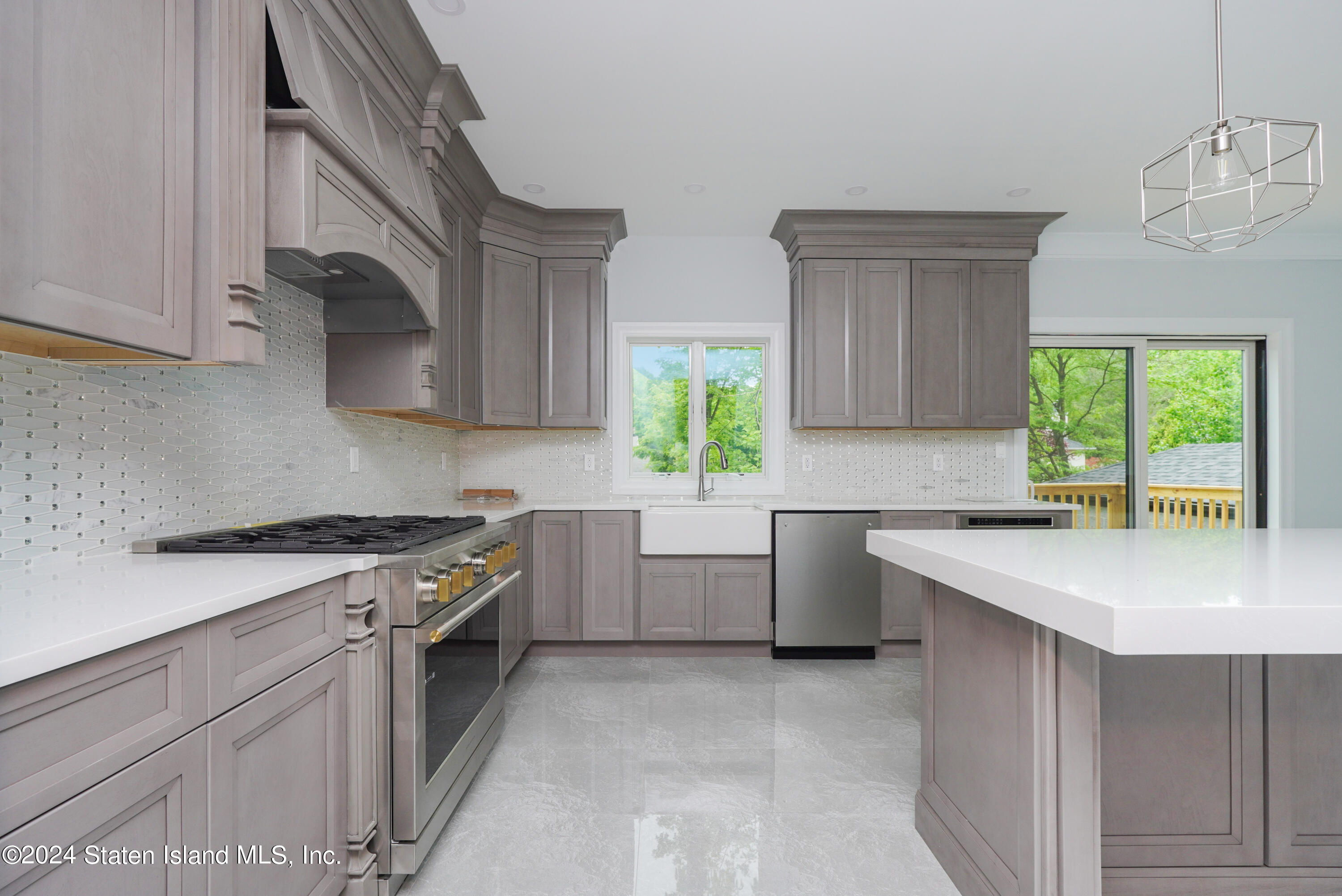 16 Dole Street, Staten Island, NY, 10312 image 17