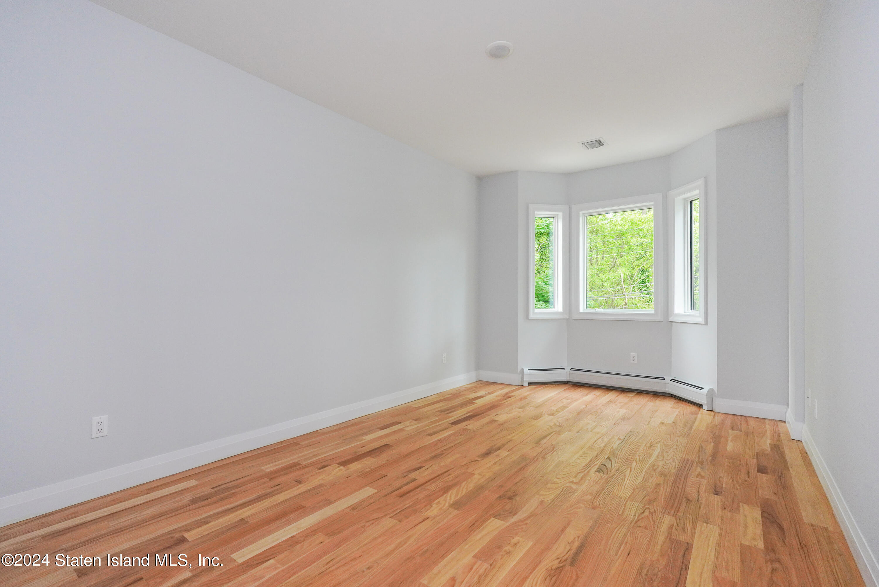 16 Dole Street, Staten Island, NY, 10312 image 21