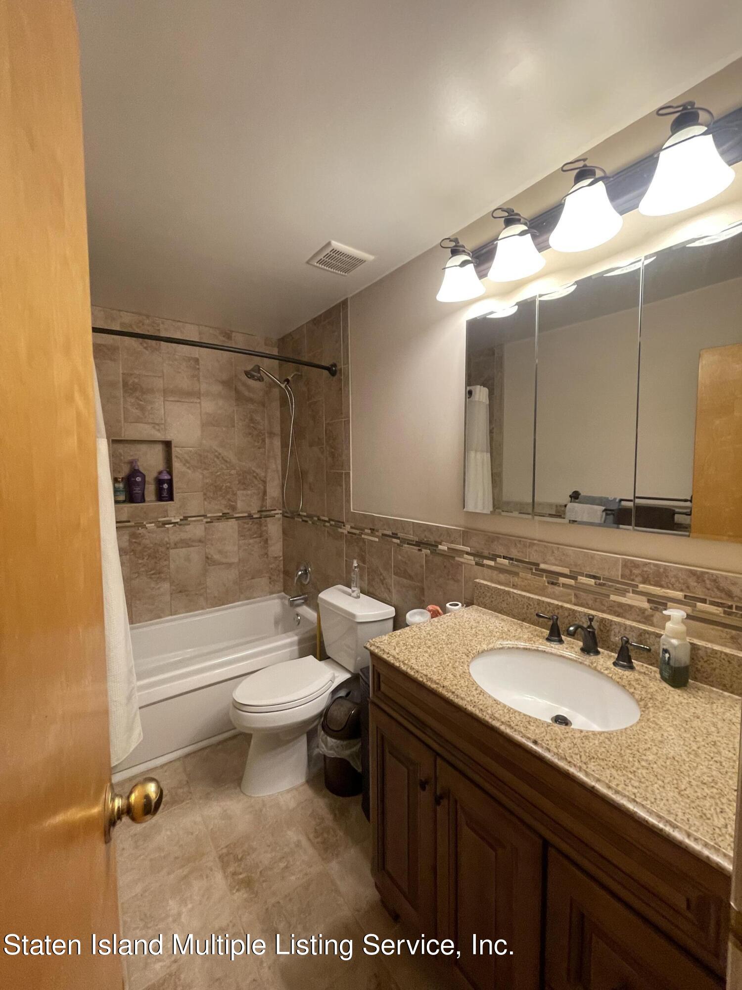 166 Mcbaine Avenue, Staten Island, NY, 10309 image 26