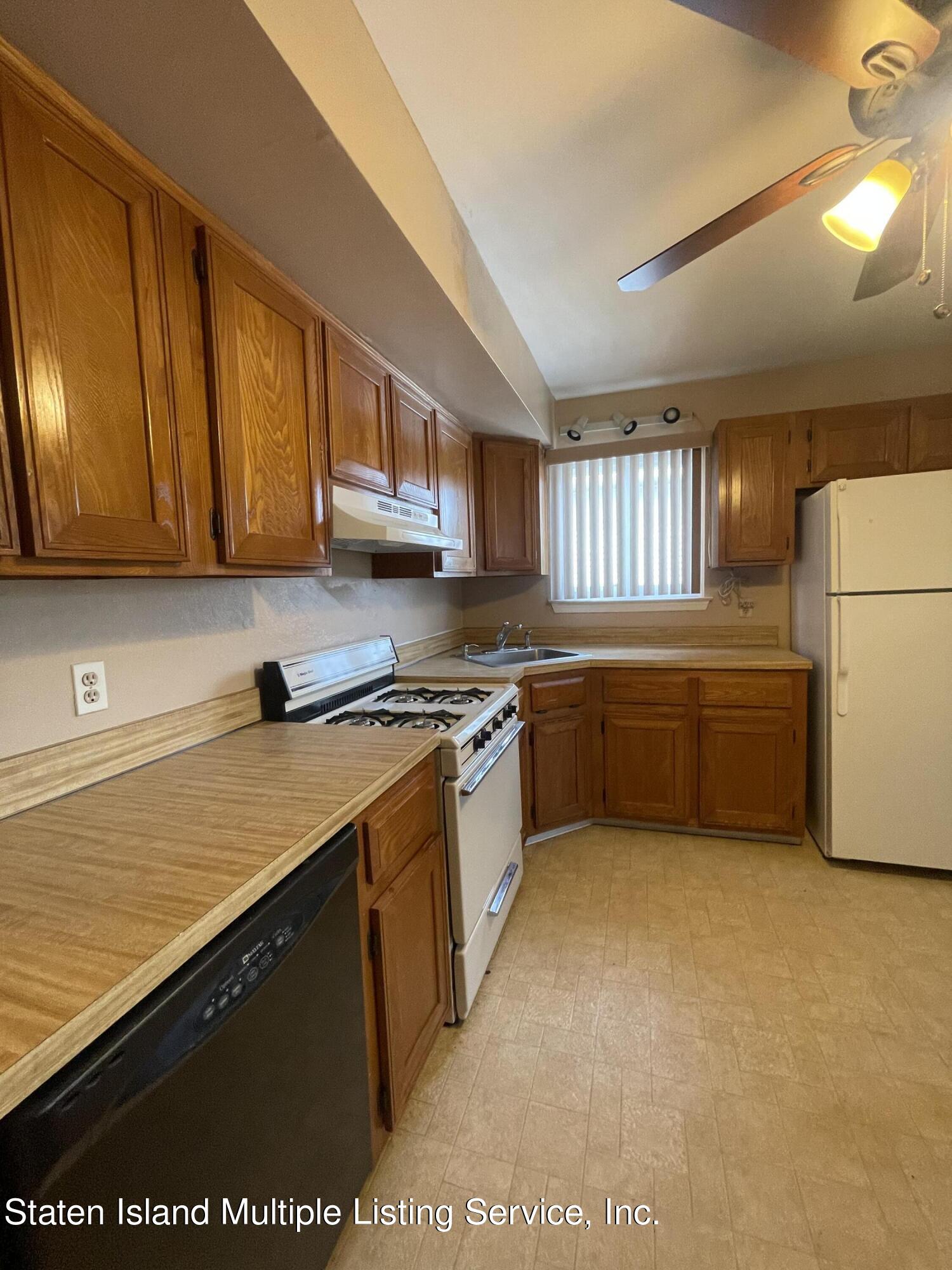 166 Mcbaine Avenue, Staten Island, NY, 10309 image 37