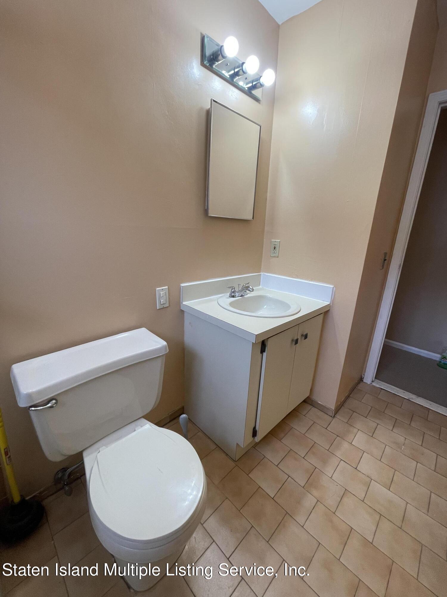 166 Mcbaine Avenue, Staten Island, NY, 10309 image 40