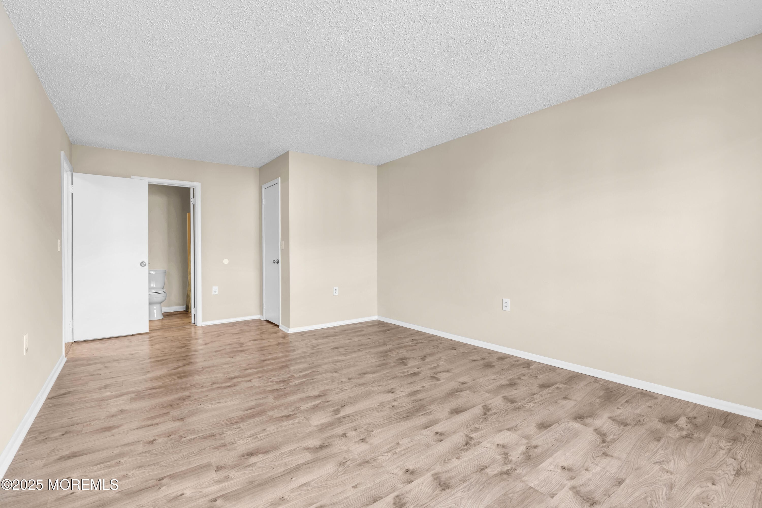 1402 Violet Lane, Jackson, NJ, 08527 image 27