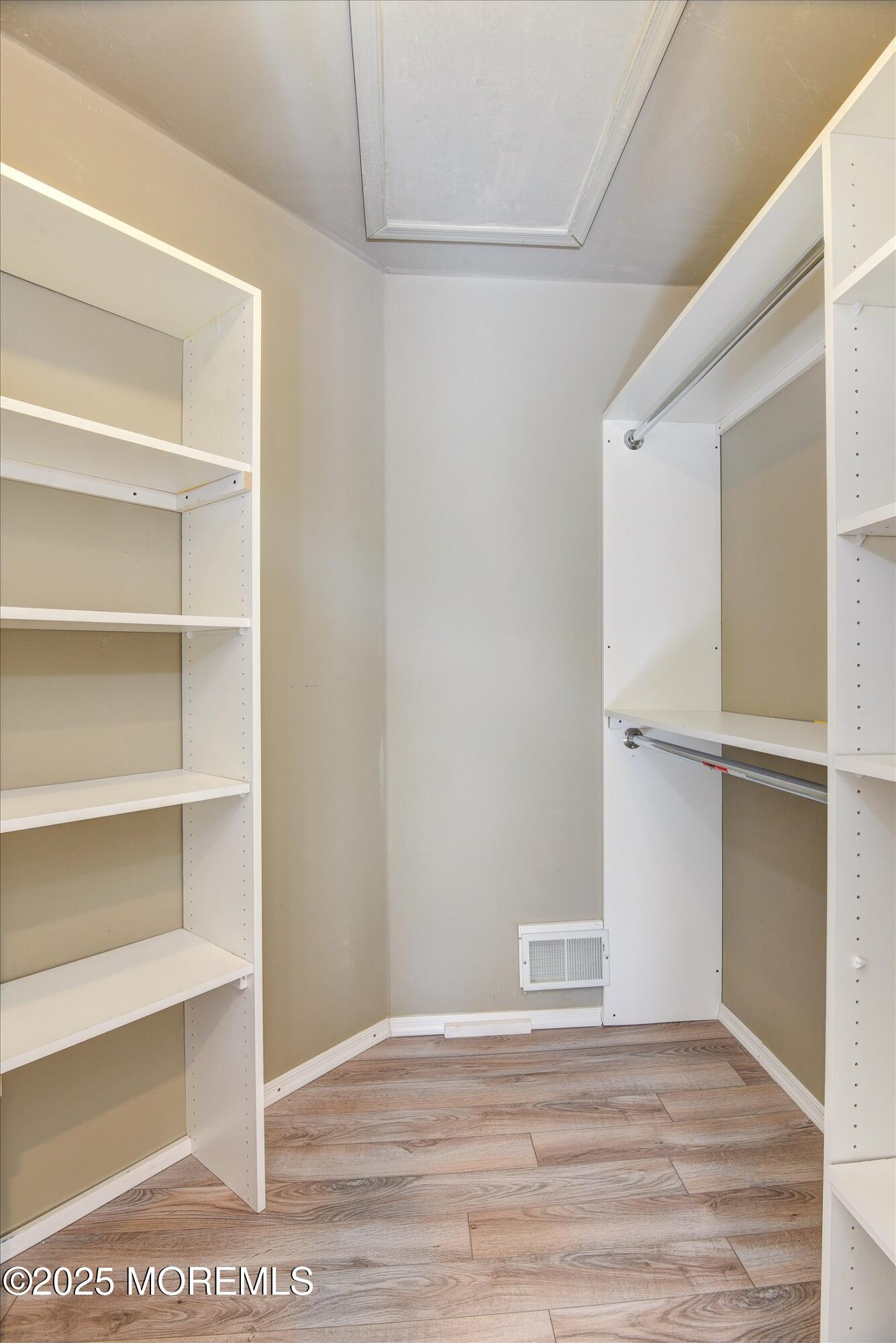 17 Barn Swallow Boulevard, Marlboro, NJ, 07746 image 24