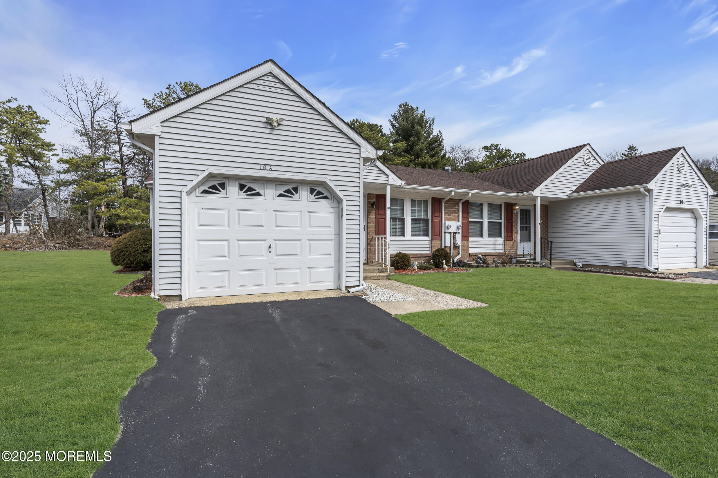 16 Easton Drive A, Manchester, NJ, 08759