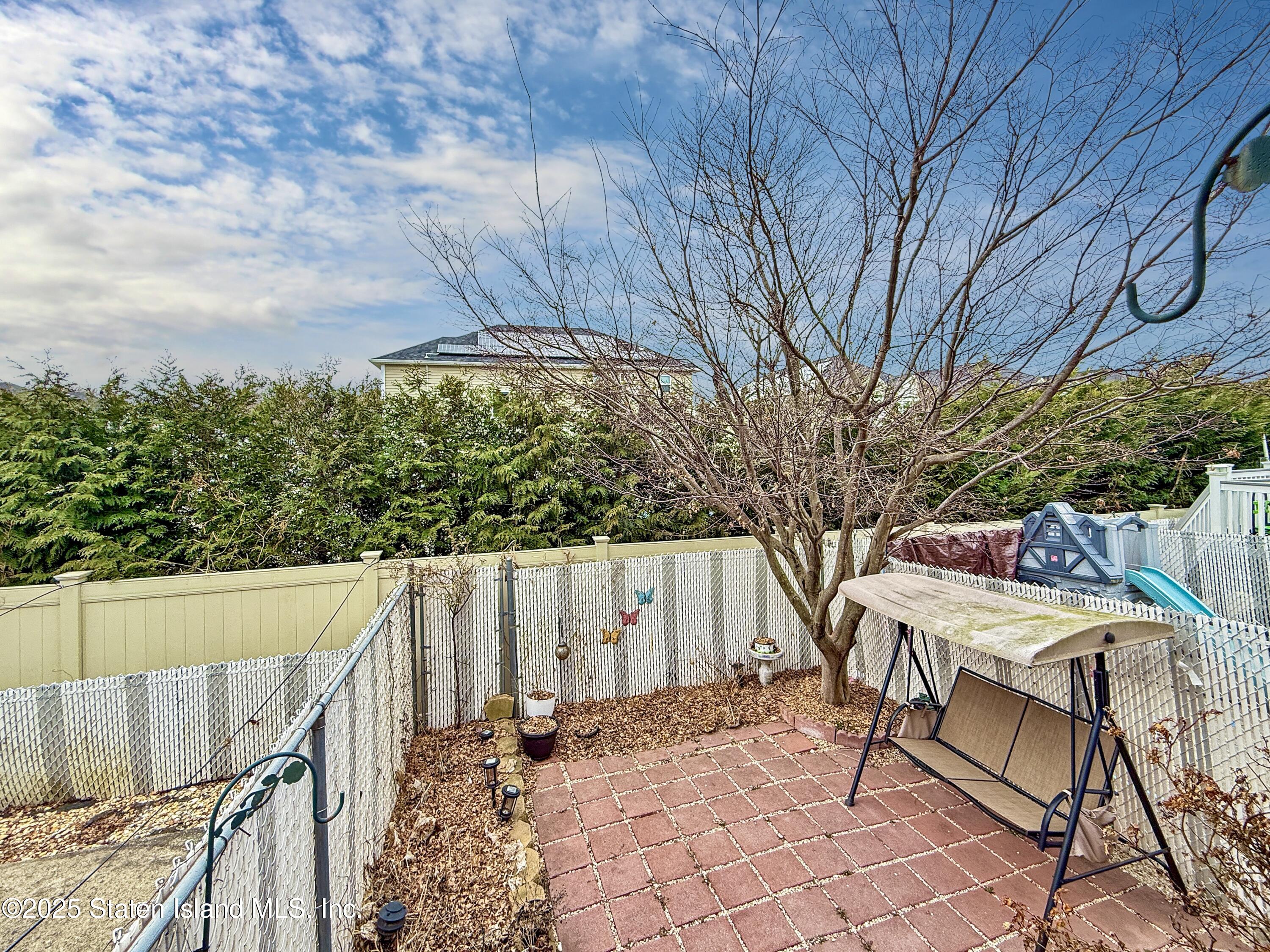 157 Lorraine Loop, Staten Island, NY, 10309 image 18