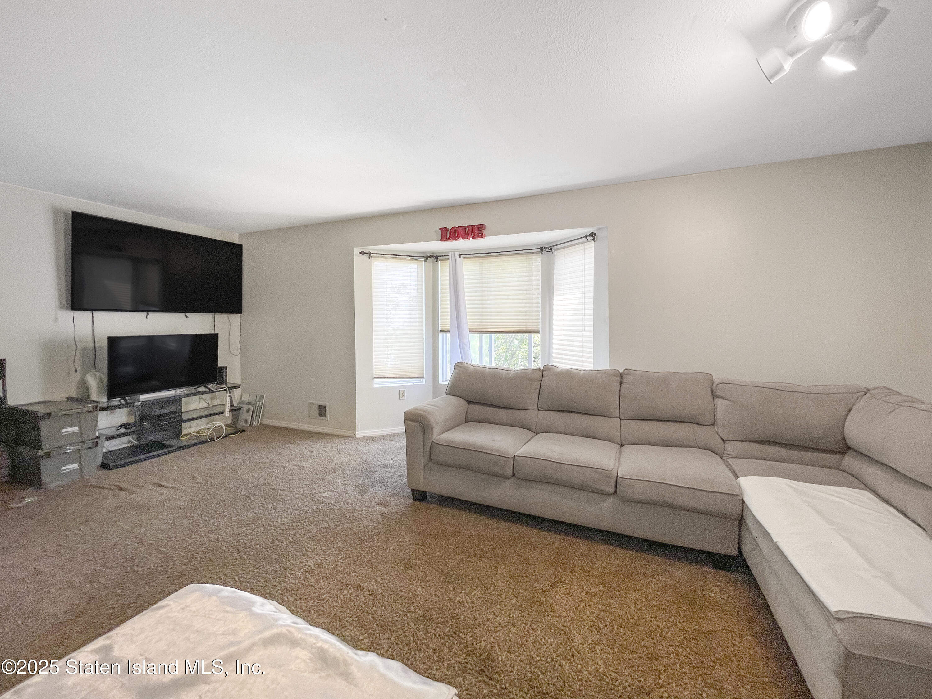 246 Aspen Knolls Way, Staten Island, NY, 10312 image 10