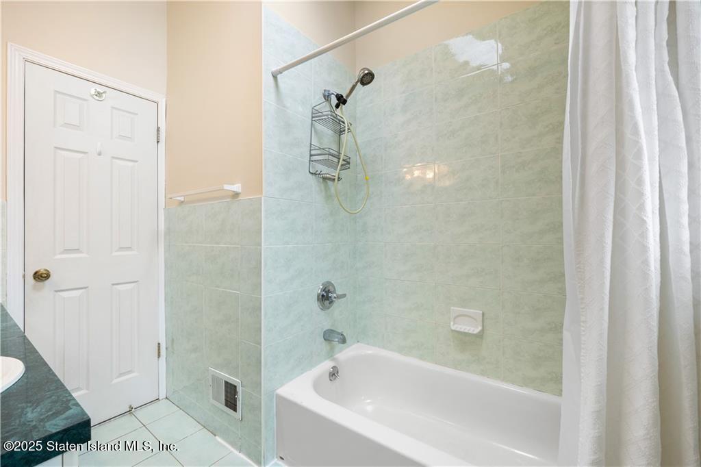 267 Graves Street, Staten Island, NY, 10314 image 20