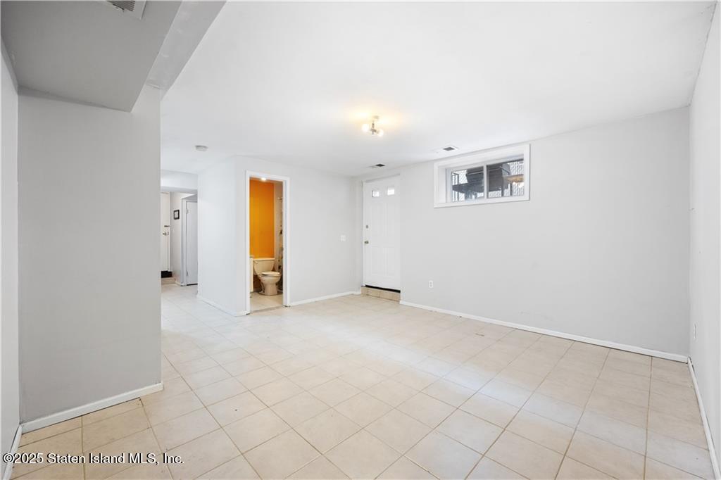 267 Graves Street, Staten Island, NY, 10314 image 24