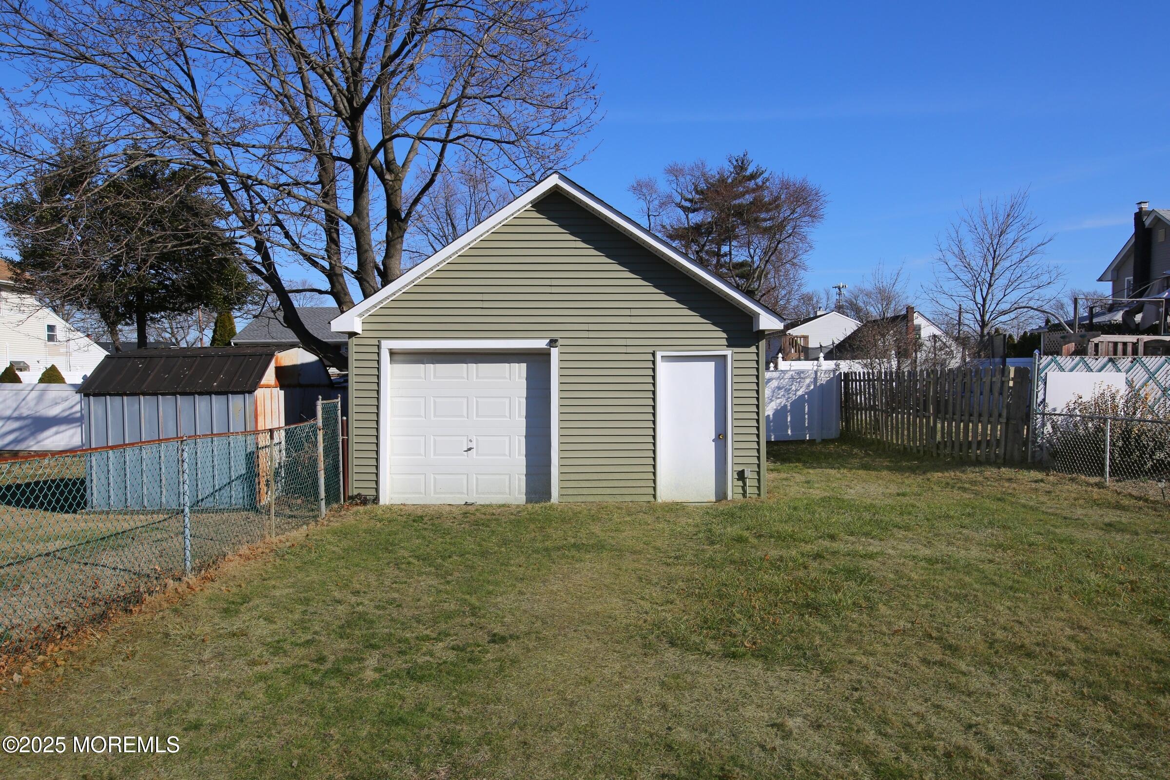 197 Church Street, Belford, NJ, 07718 image 9