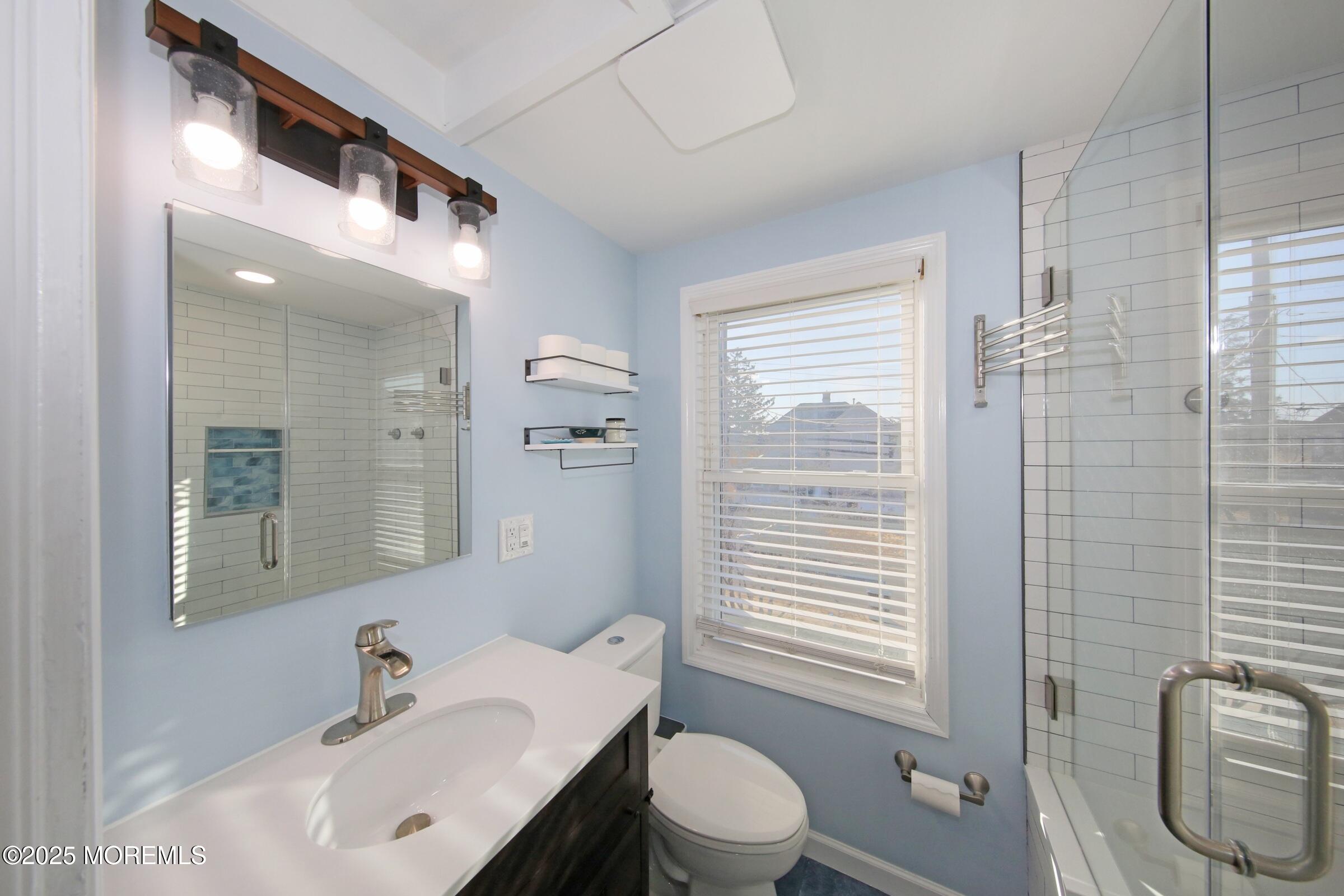197 Church Street, Belford, NJ, 07718 image 33