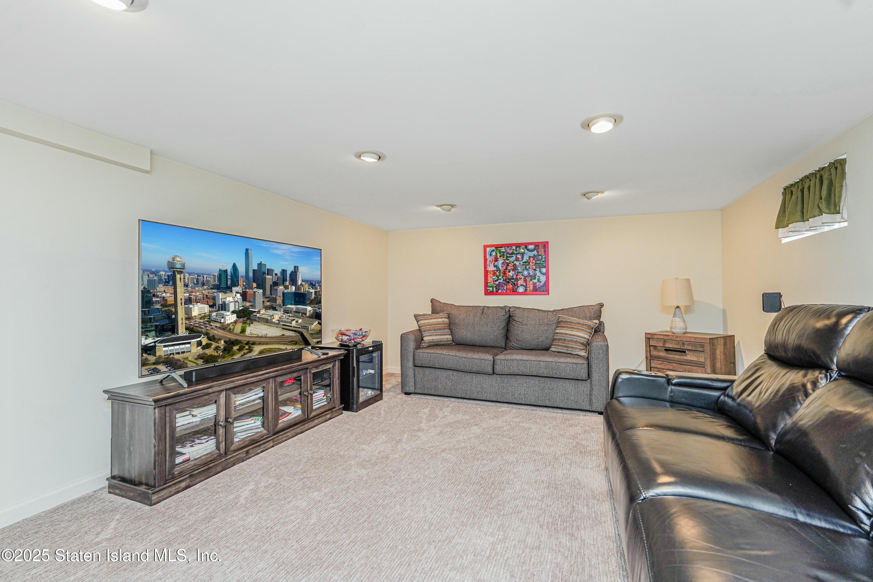15 Westbury Avenue, Staten Island, NY, 10301 image 32