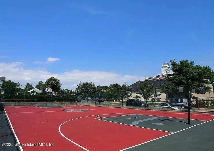481 Ilyssa Way, Staten Island, NY, 10312 image 26