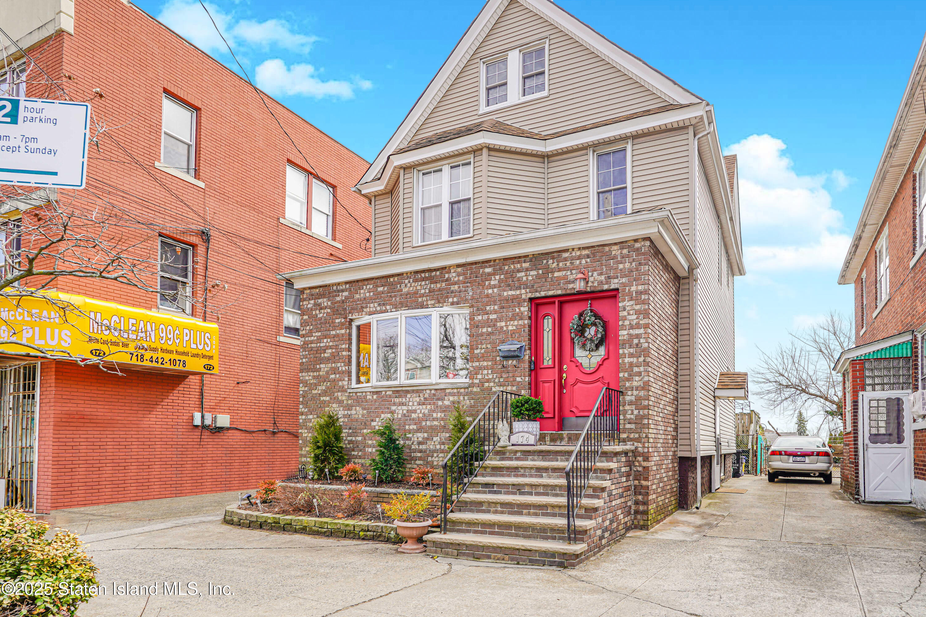 174 Mcclean Avenue, Staten Island, NY, 10305