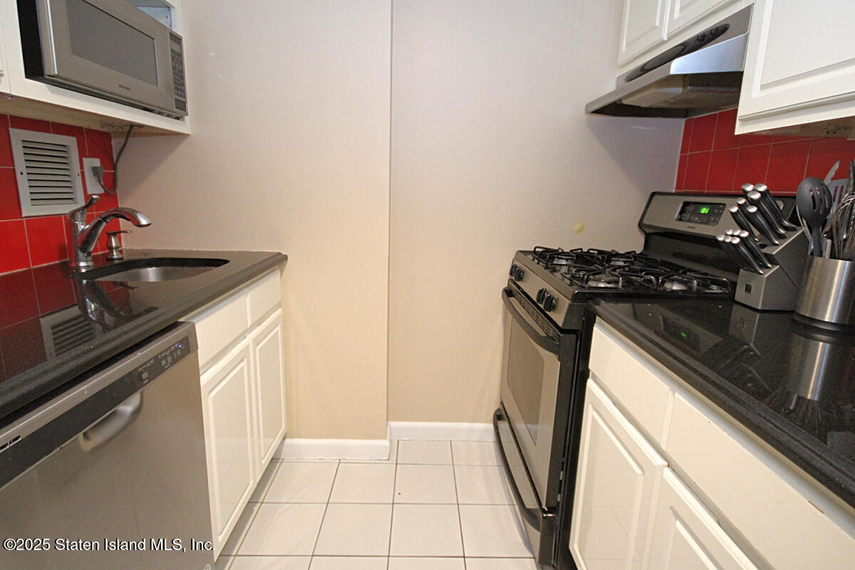 755 Narrows Road 401, Staten Island, NY, 10304 image 8