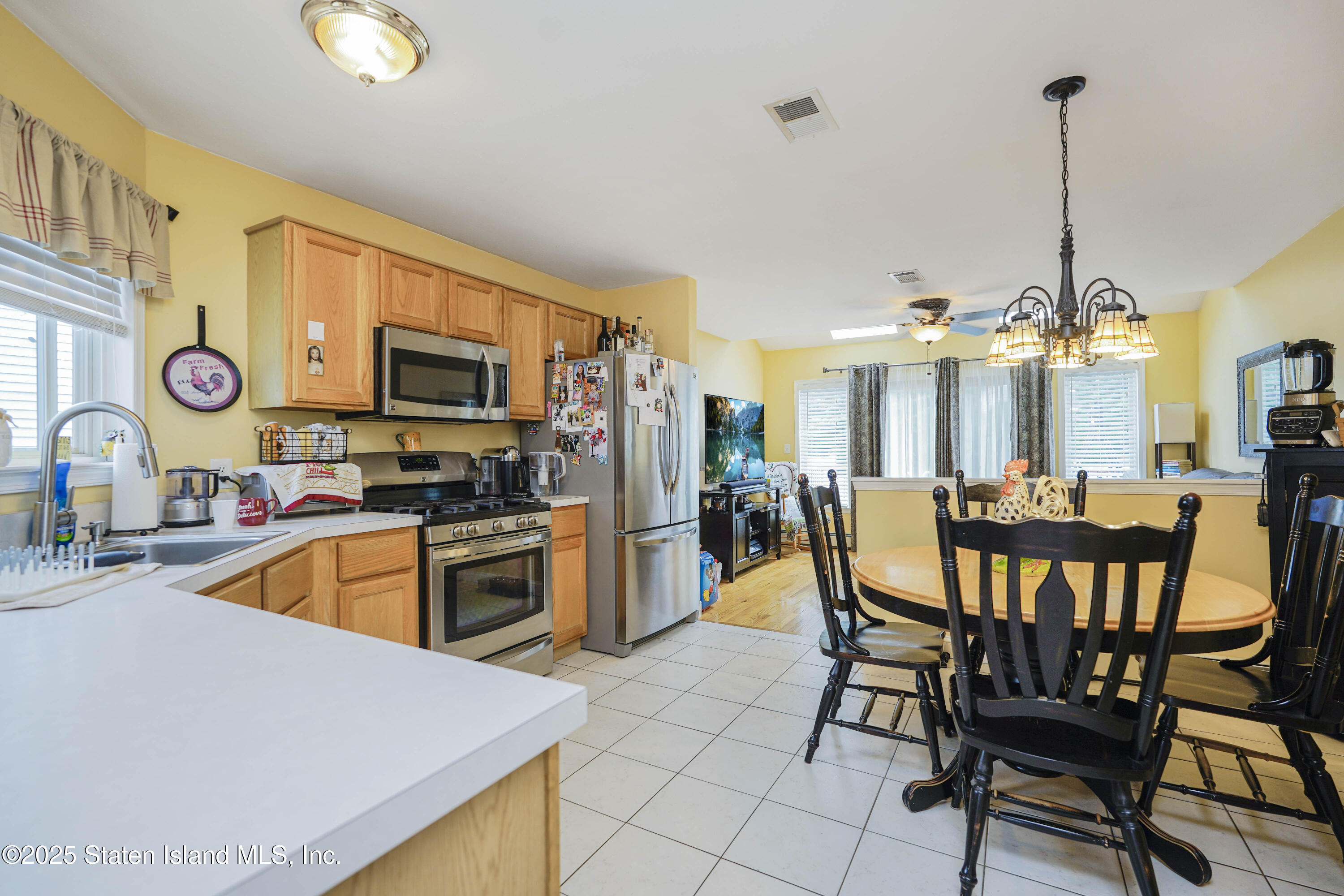 602 Main Street, Staten Island, NY, 10307 image 8