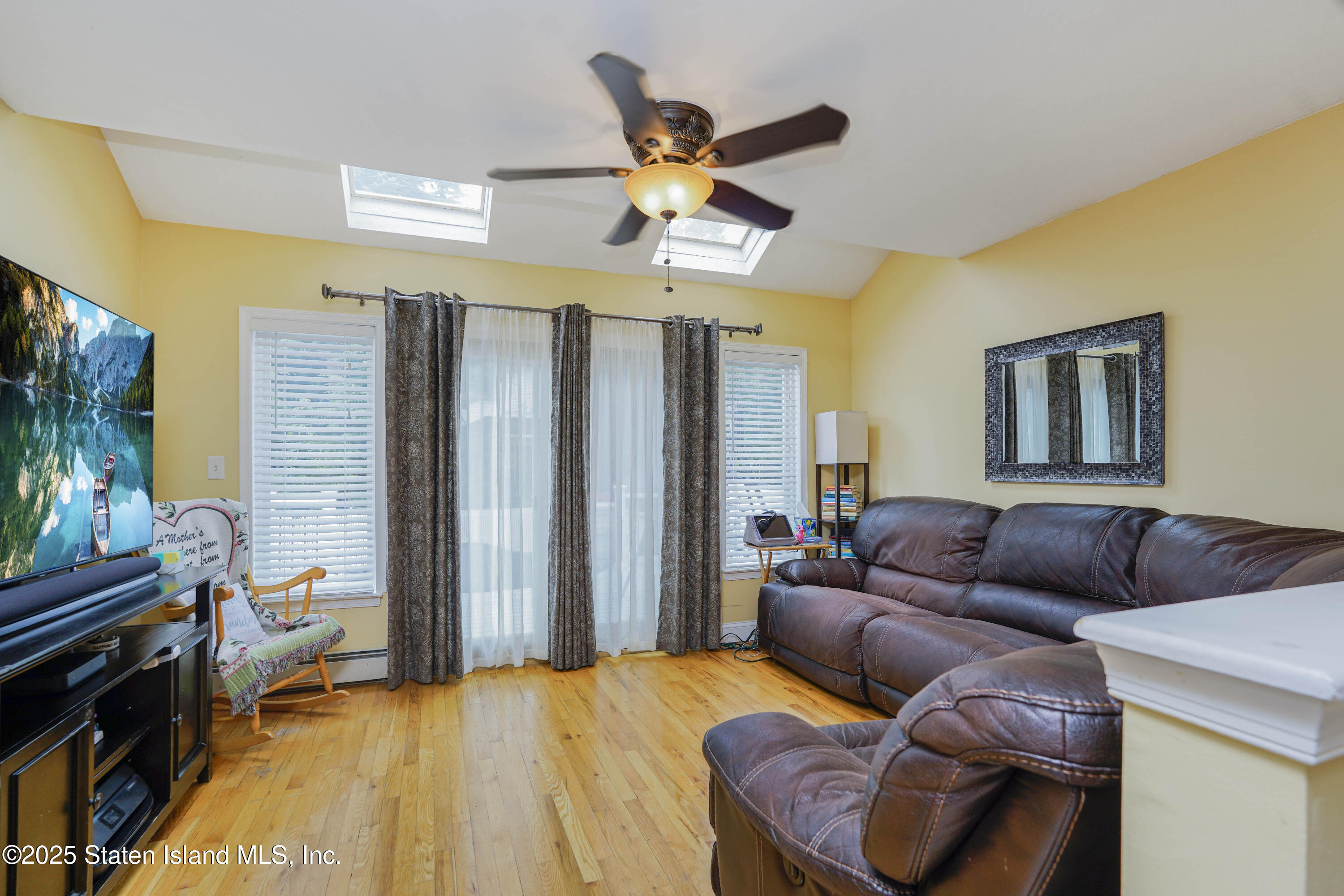 602 Main Street, Staten Island, NY, 10307 image 10