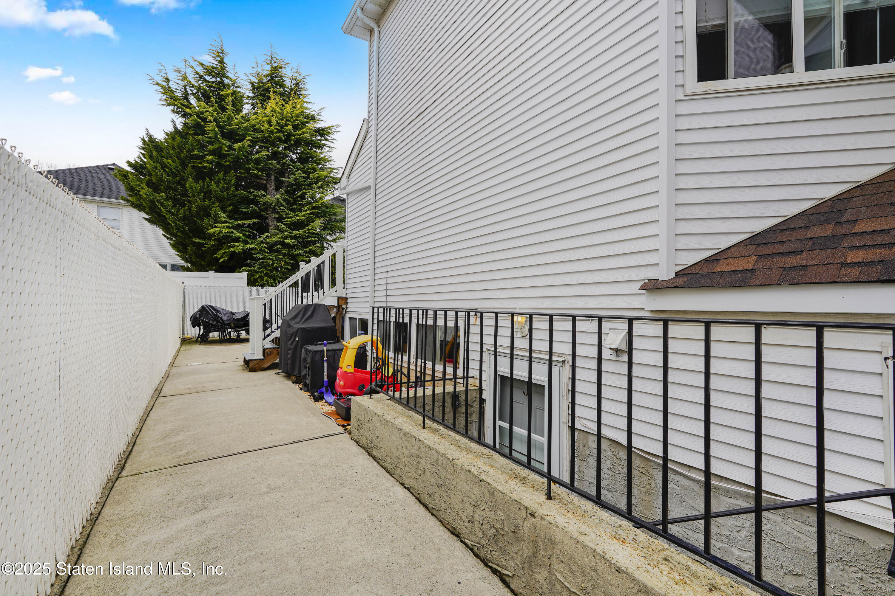 602 Main Street, Staten Island, NY, 10307 image 23