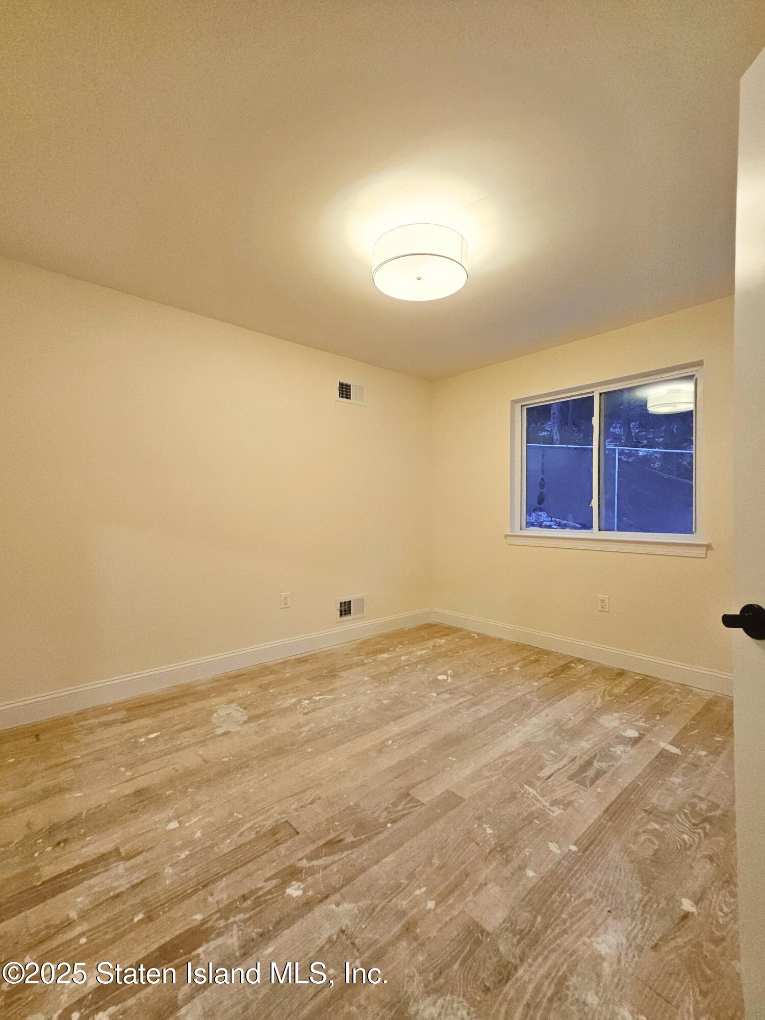 802 Van Duzer Street, Staten Island, NY, 10304 image 17