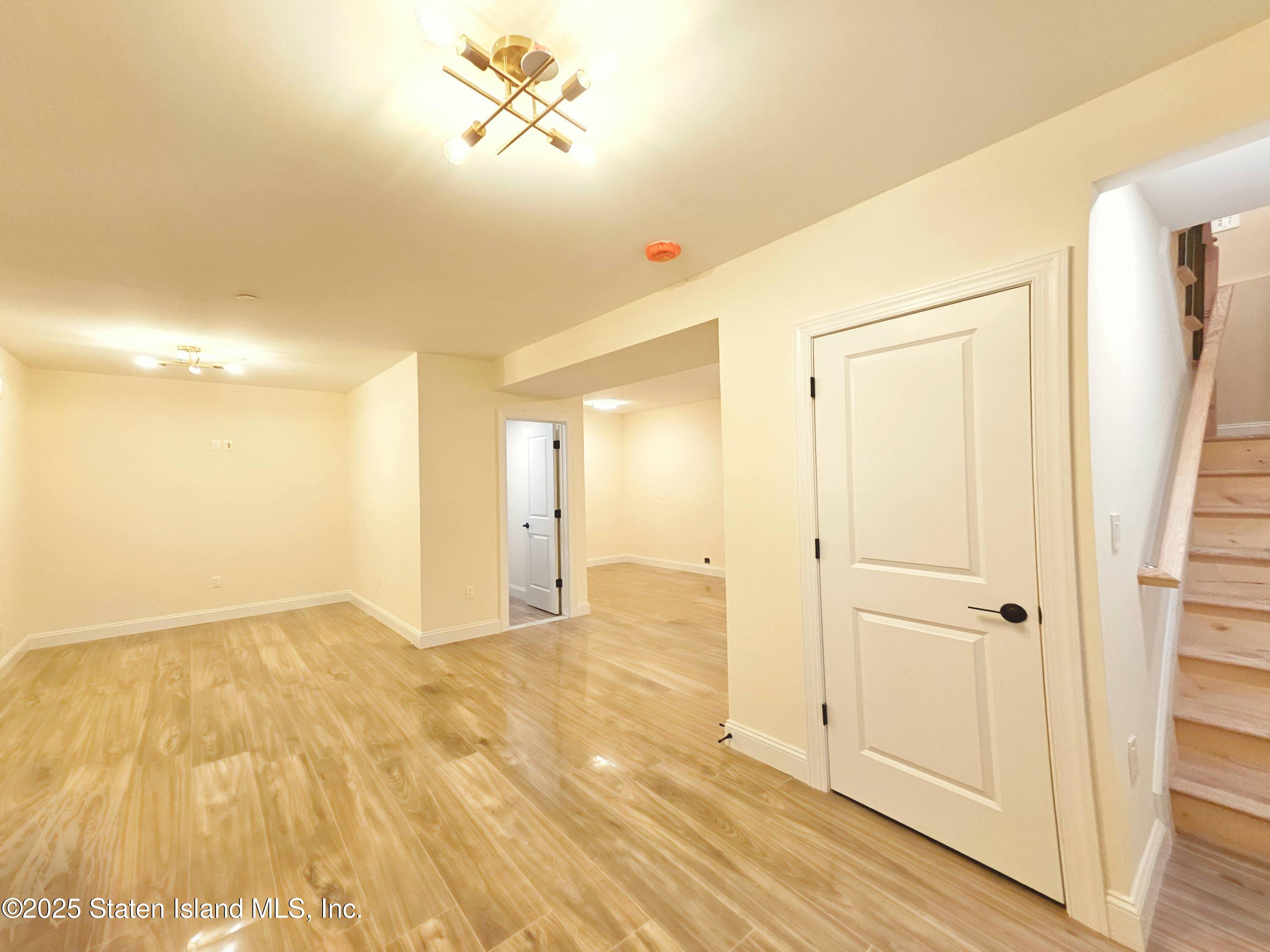 802 Van Duzer Street, Staten Island, NY, 10304 image 21