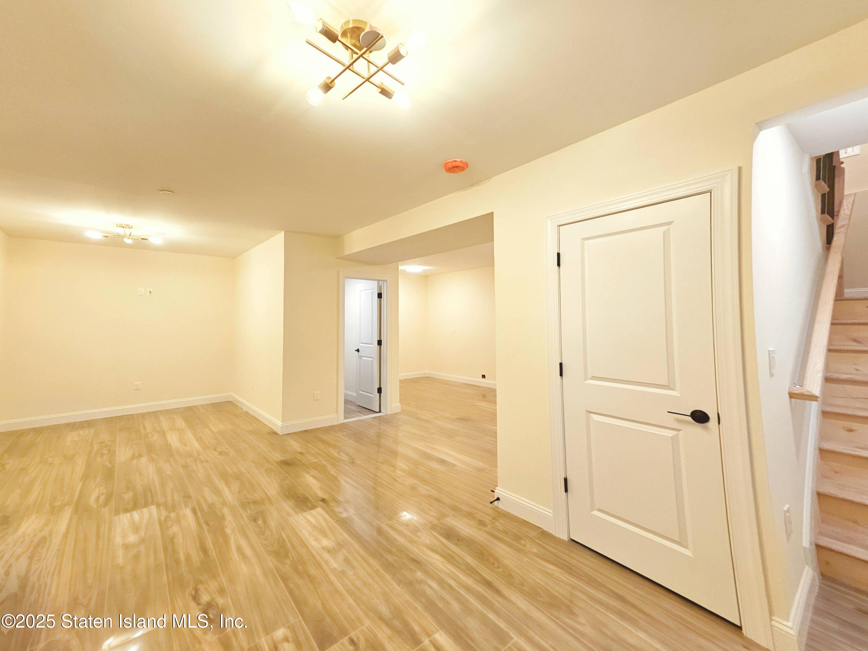 802 Van Duzer Street, Staten Island, NY, 10304 image 22
