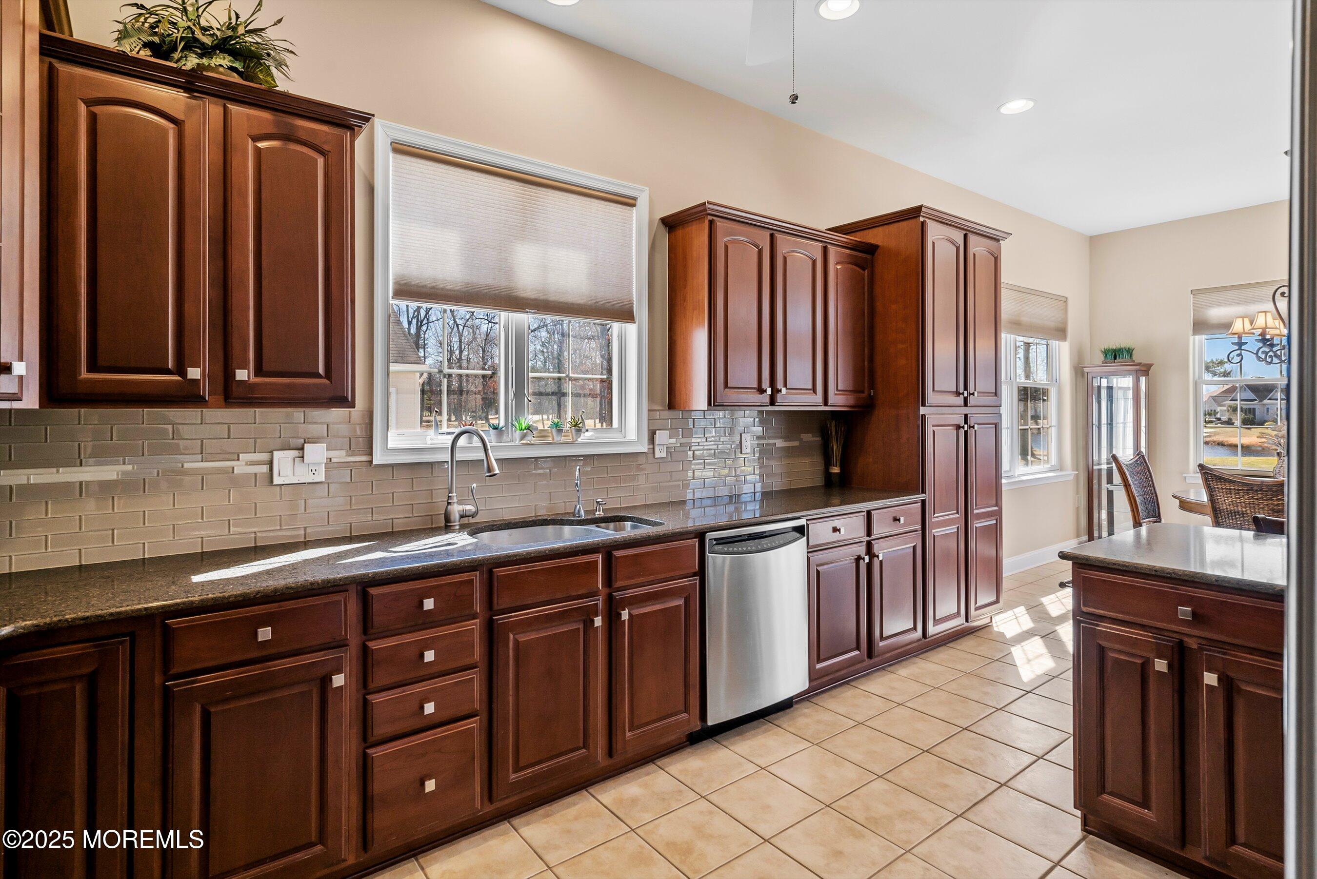 34 Medinah Court, Jackson, NJ, 08527 image 24
