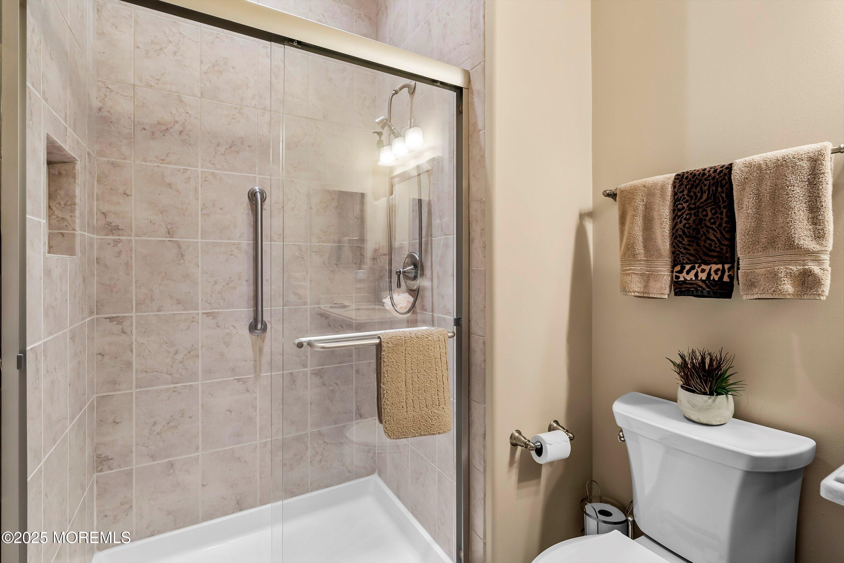 34 Medinah Court, Jackson, NJ, 08527 image 31