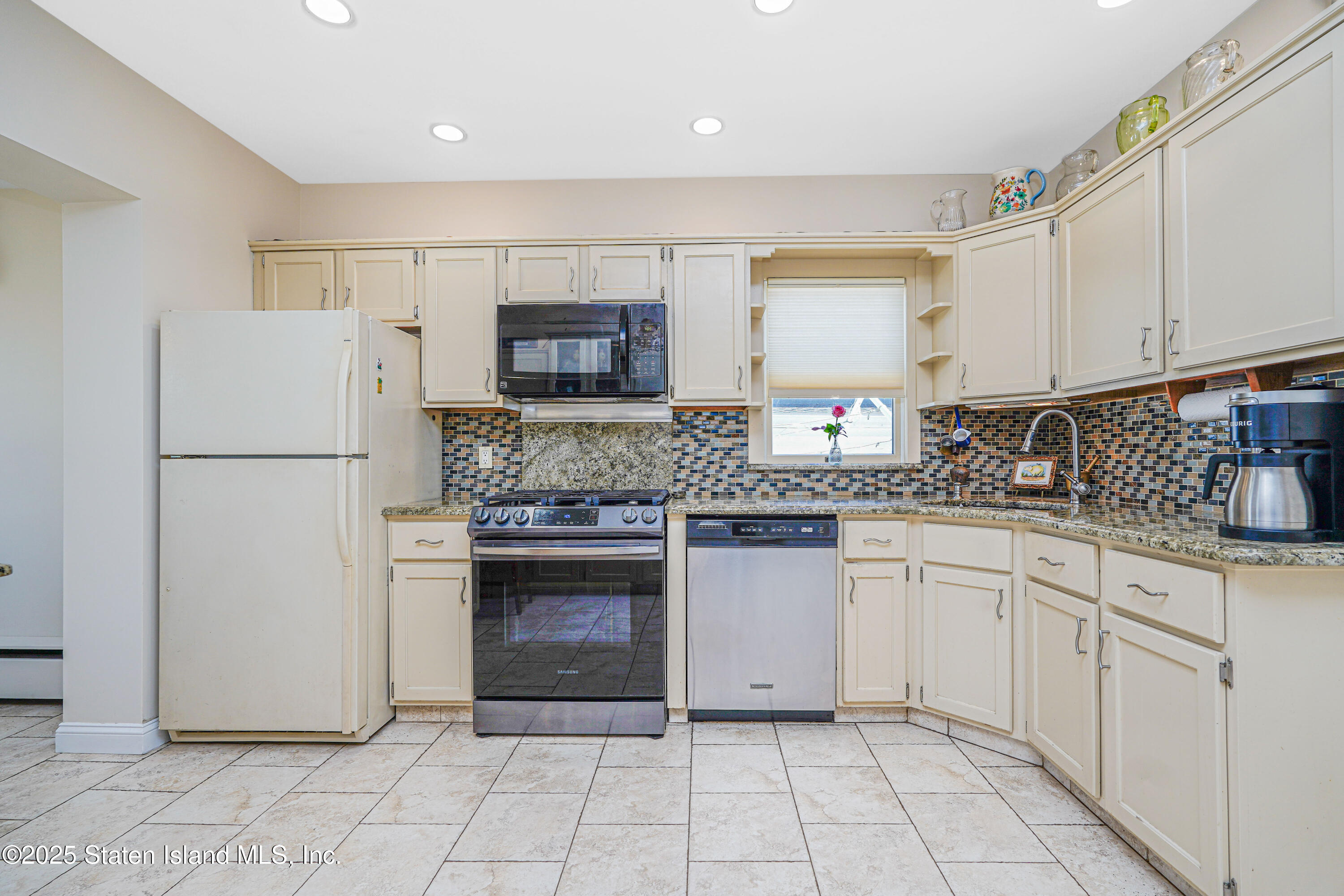 369 Cromwell Avenue, Staten Island, NY, 10305 image 11