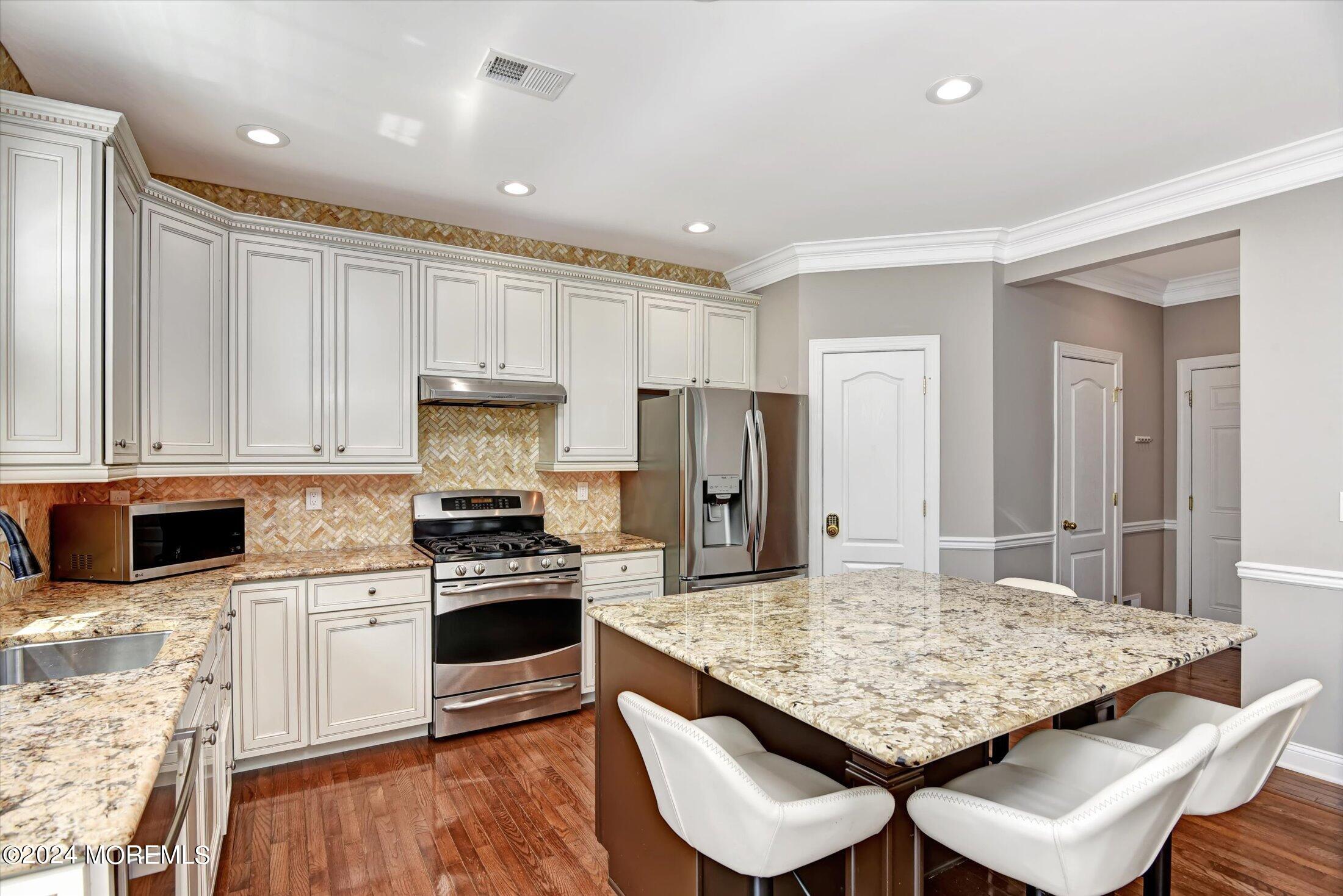 4 Mulberry Drive, Manalapan, NJ, 07726 image 8