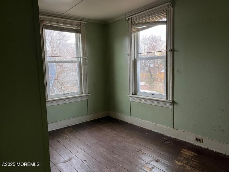 293 1st Street, Keyport, NJ, 07735 image 9