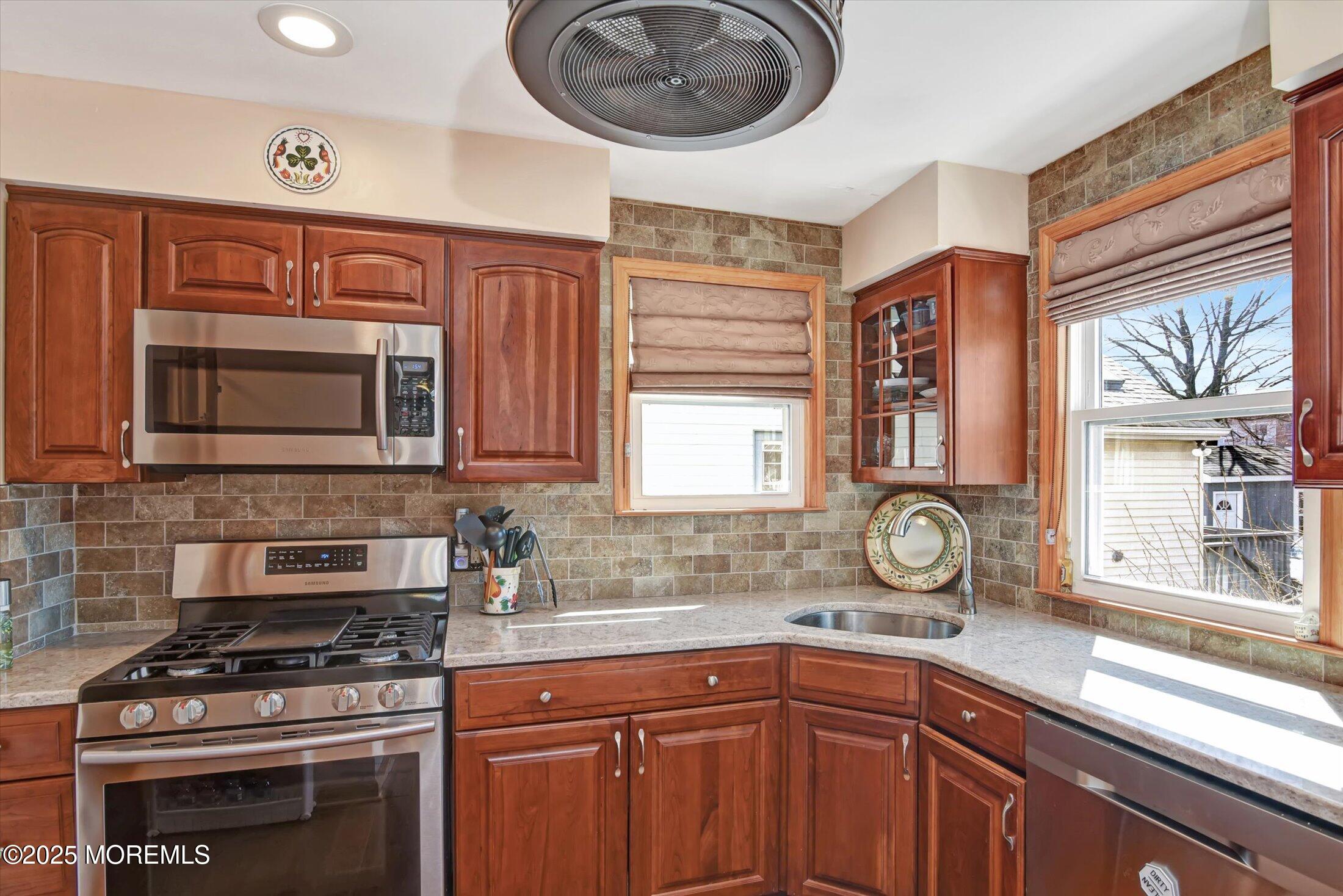 352 Parker Avenue, South Amboy, NJ, 08879 image 17