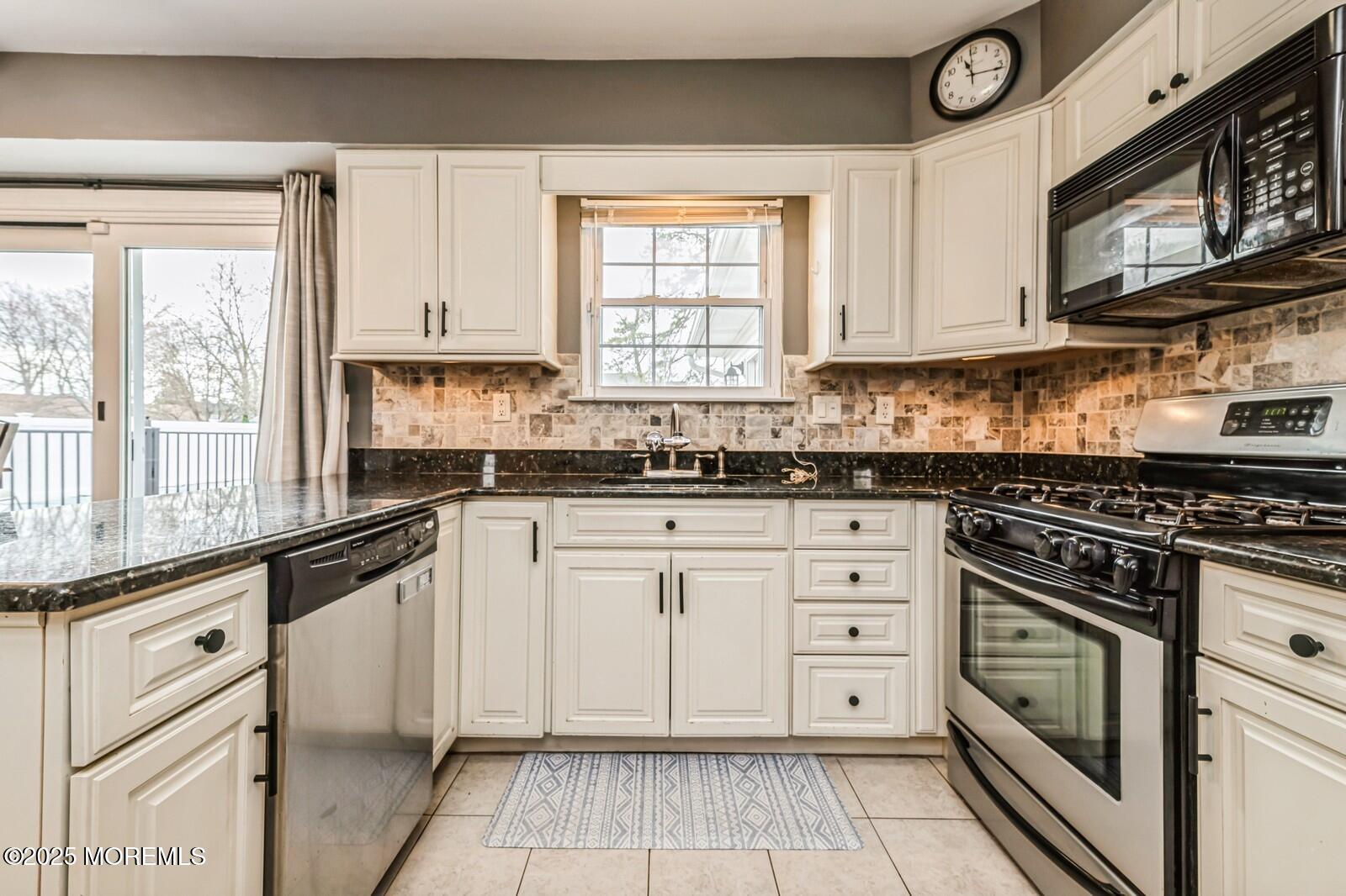 54 Berkshire Drive, Howell, NJ, 07731 image 9