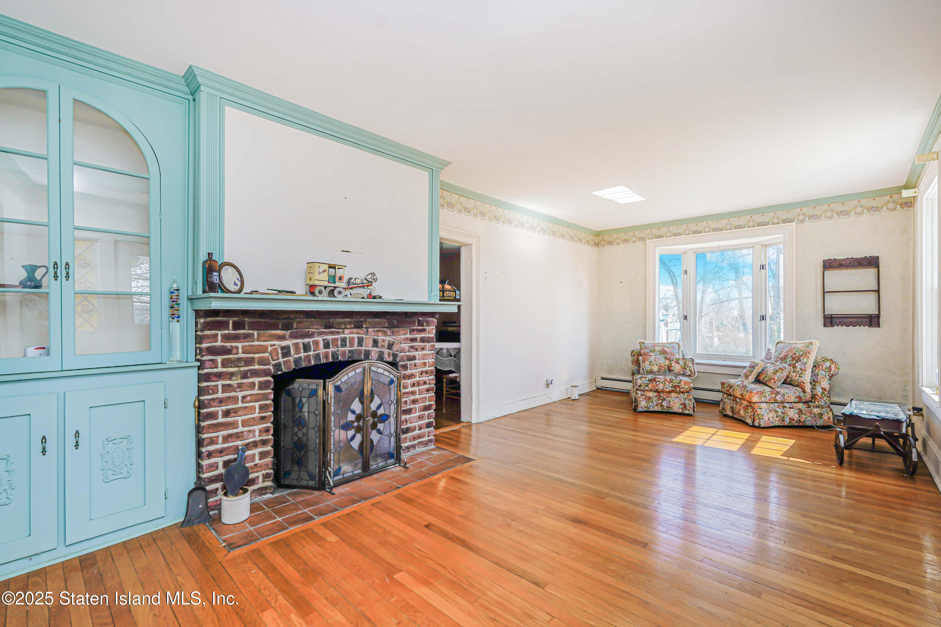 297 Woods Of Arden Road, Staten Island, NY, 10312 image 6