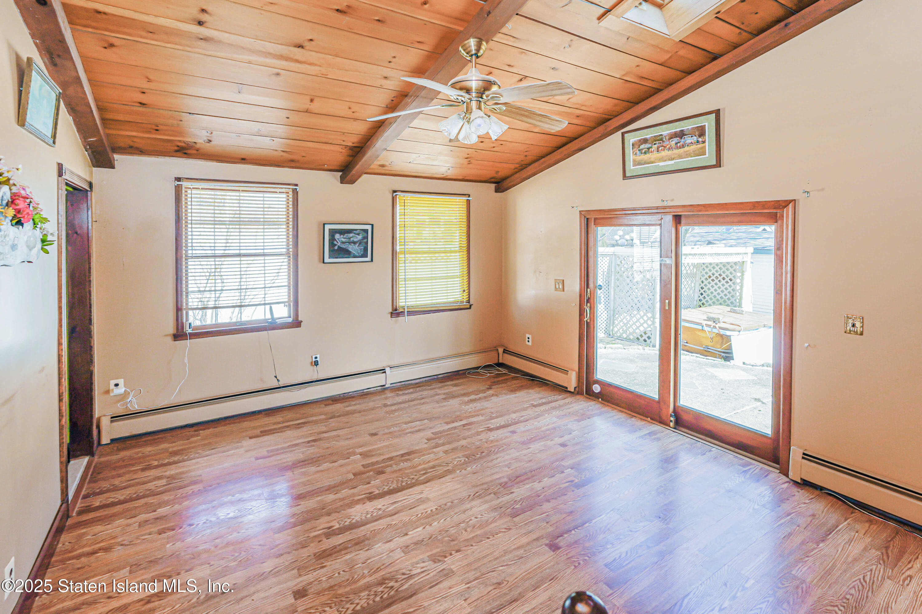 297 Woods Of Arden Road, Staten Island, NY, 10312 image 17
