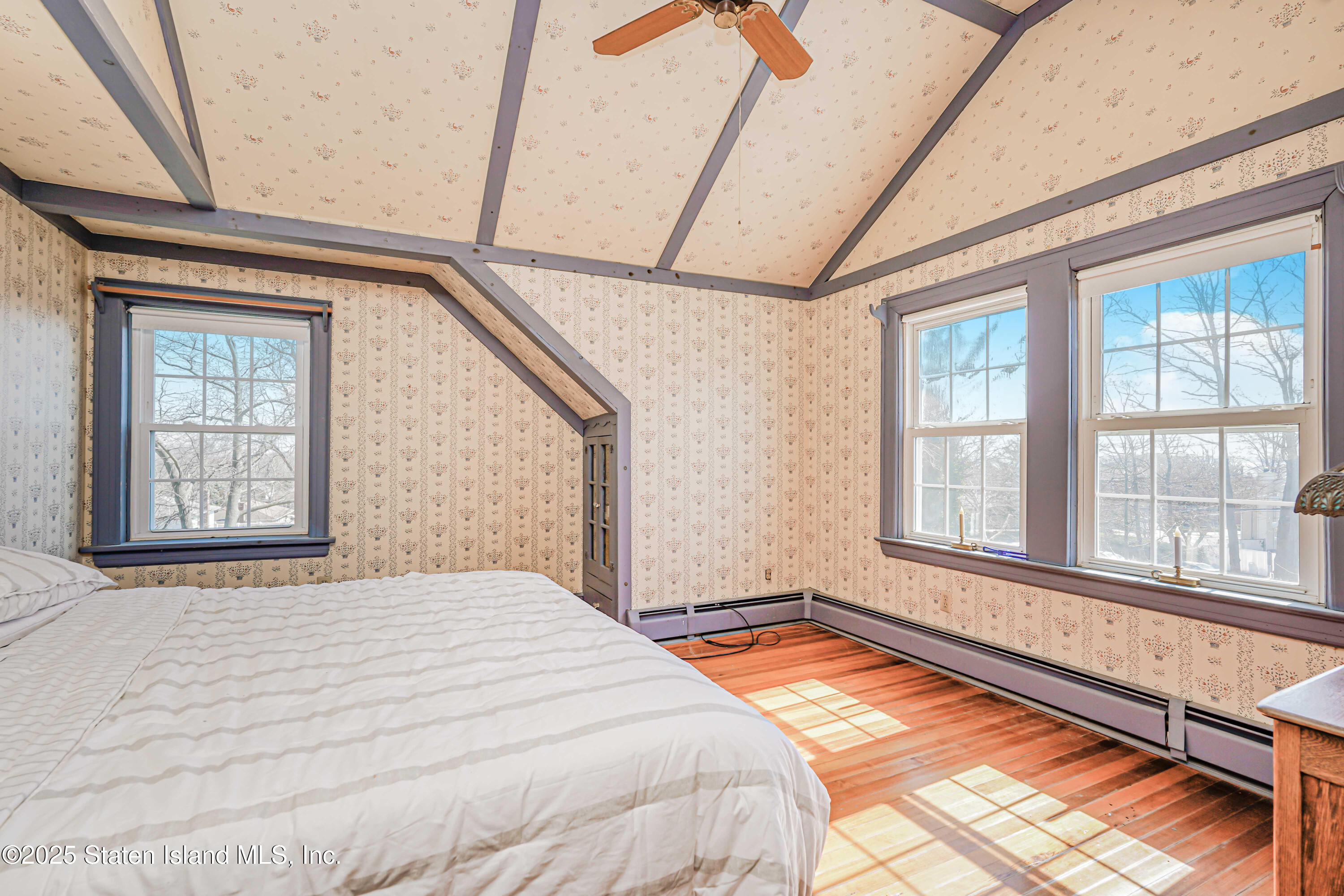 297 Woods Of Arden Road, Staten Island, NY, 10312 image 27