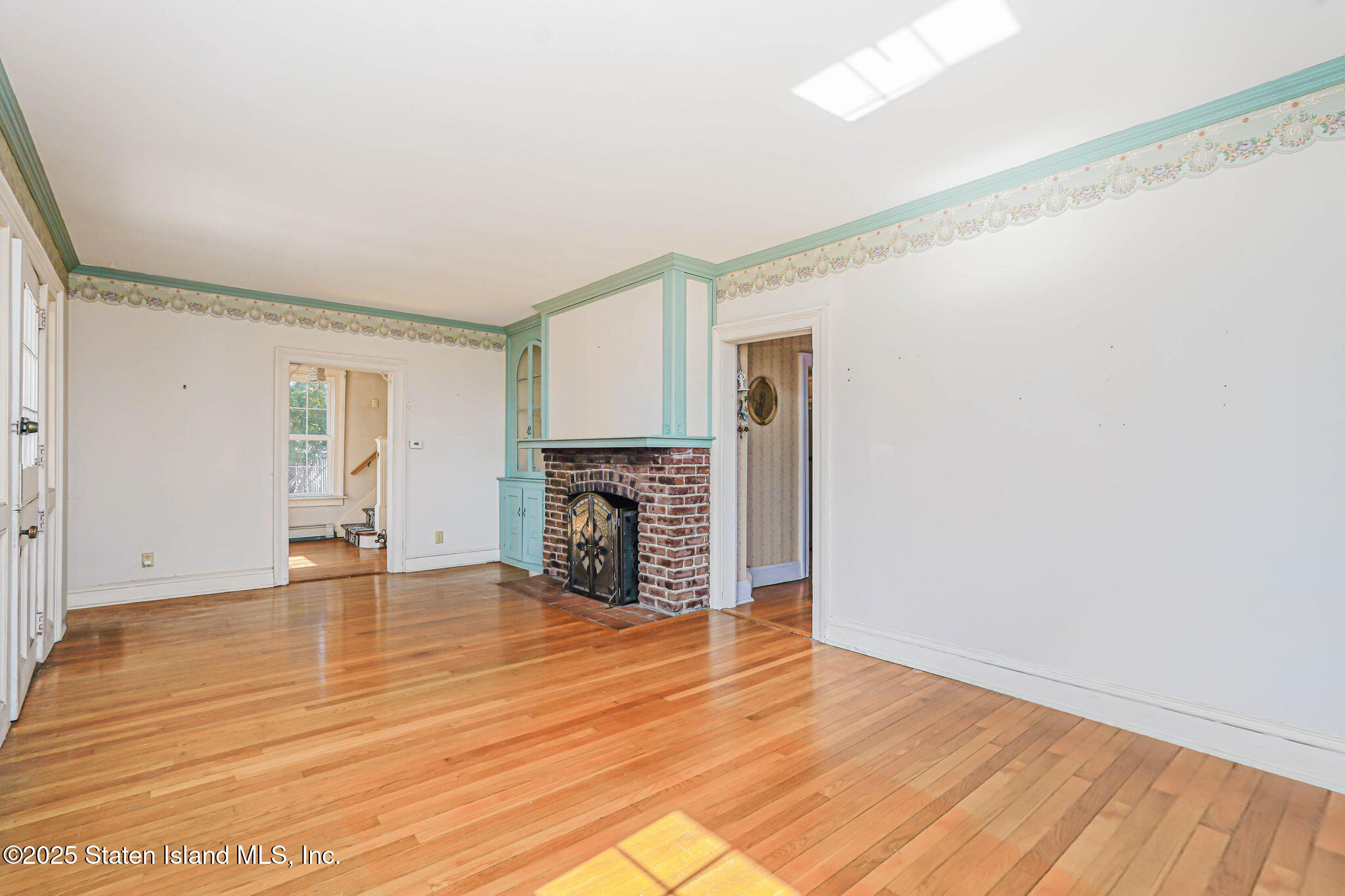 297 Woods Of Arden Road, Staten Island, NY, 10312 image 11