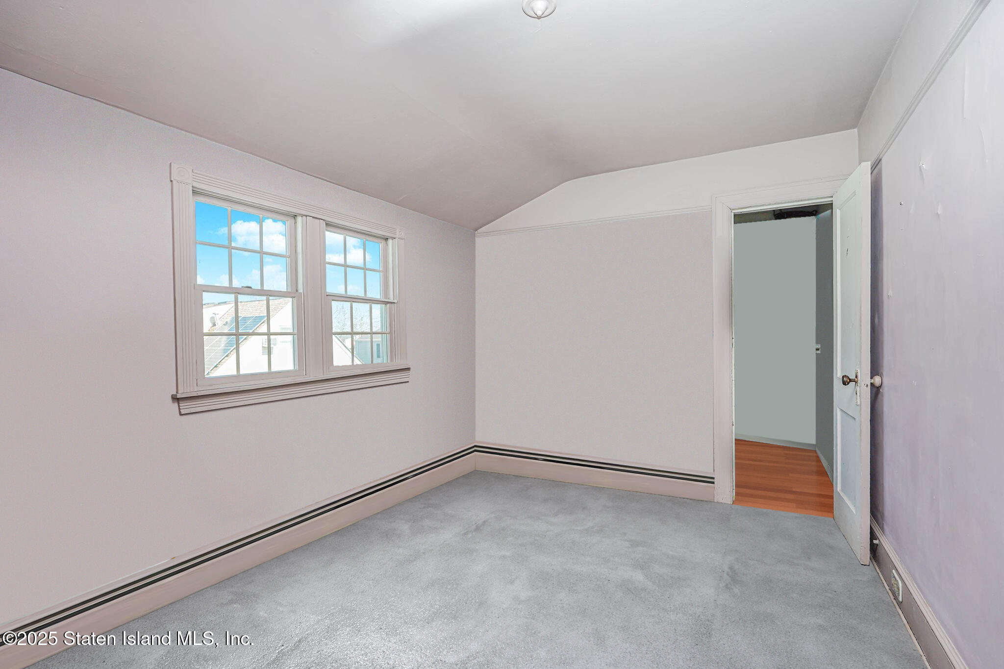 297 Woods Of Arden Road, Staten Island, NY, 10312 image 33