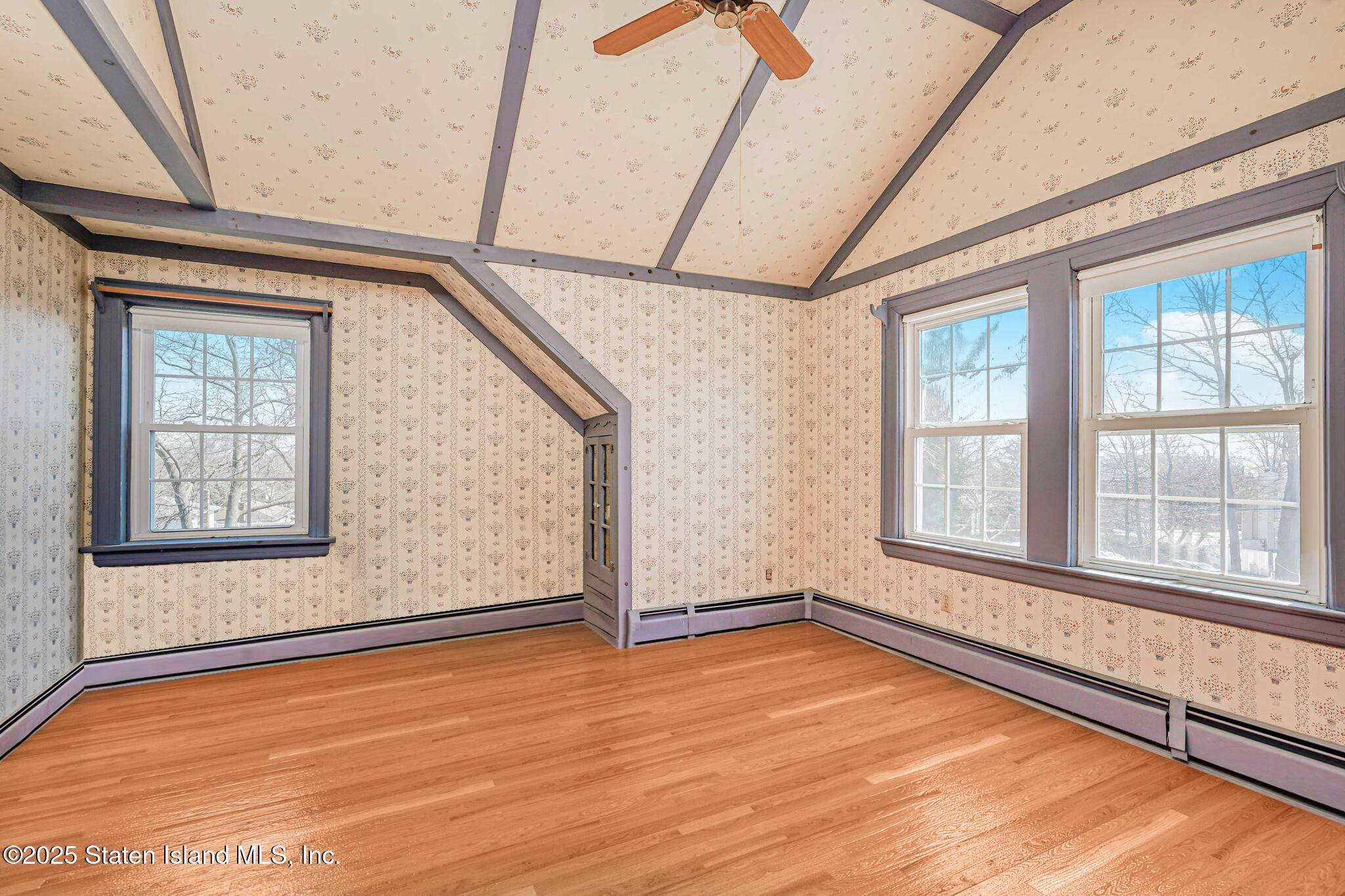 297 Woods Of Arden Road, Staten Island, NY, 10312 image 28