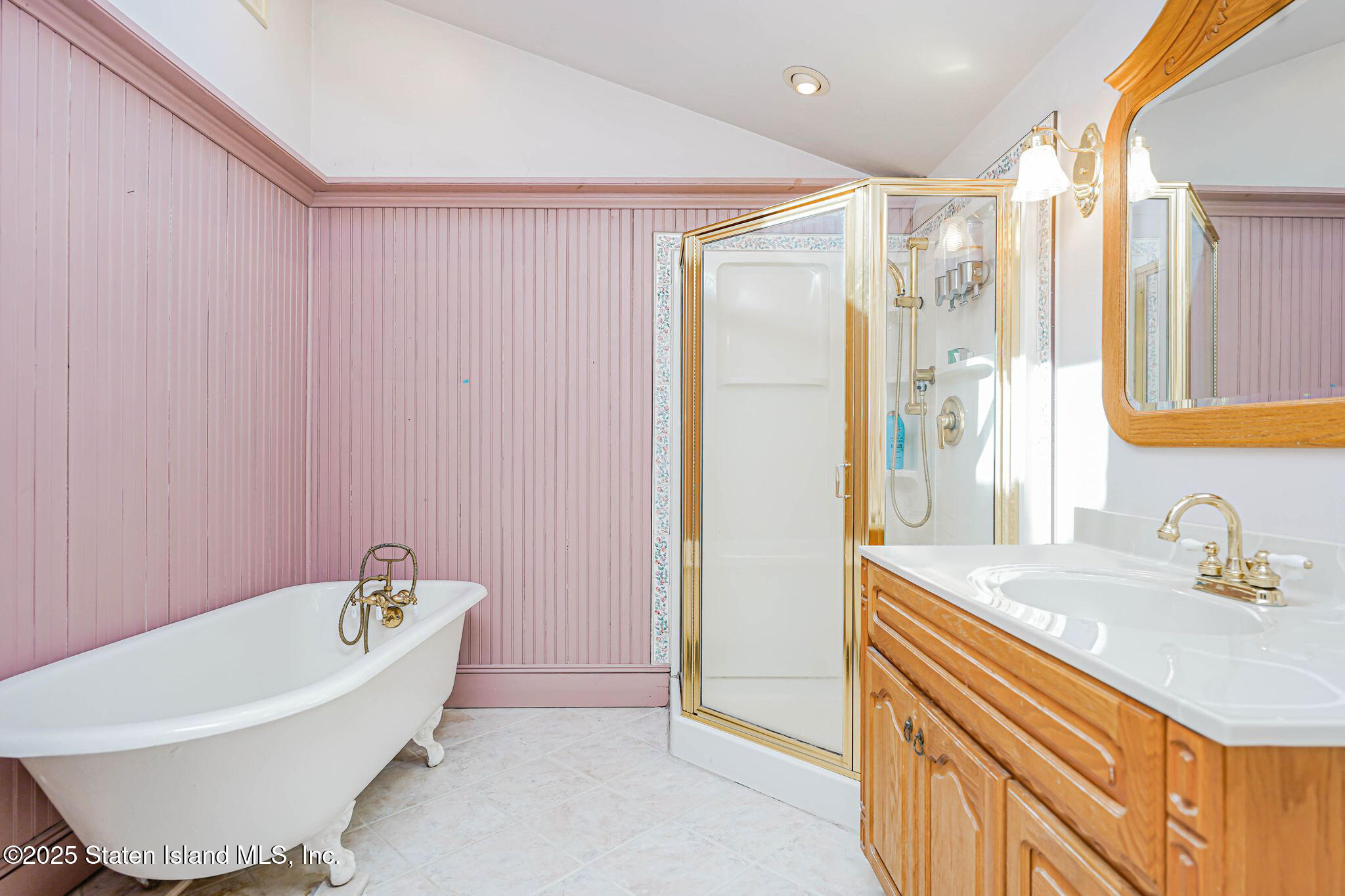 297 Woods Of Arden Road, Staten Island, NY, 10312 image 25