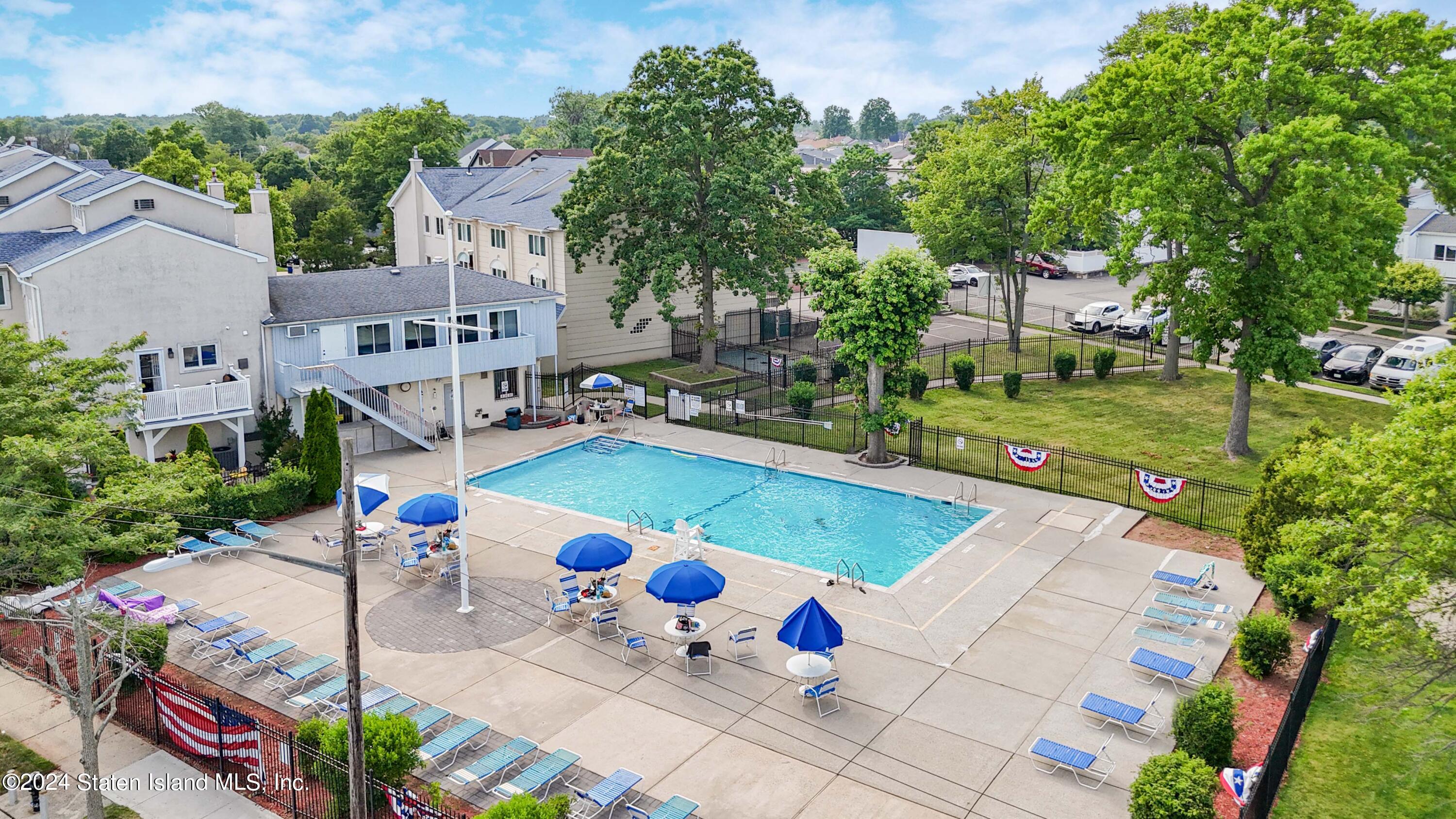 156 Surfside Plaza 100, Staten Island, NY, 10307 image 16