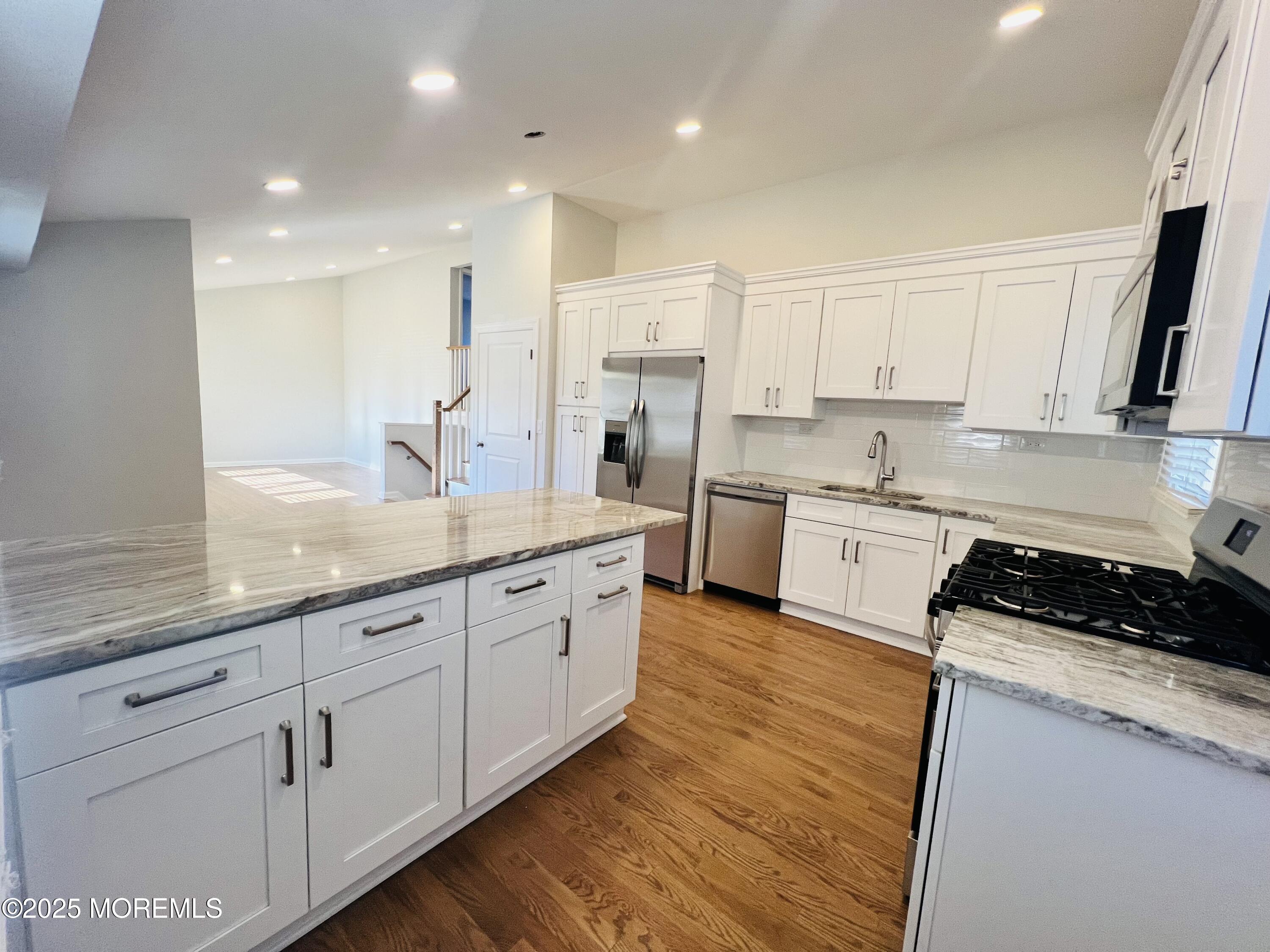 61 Manor Parkway, Lincroft, NJ, 07738 image 9