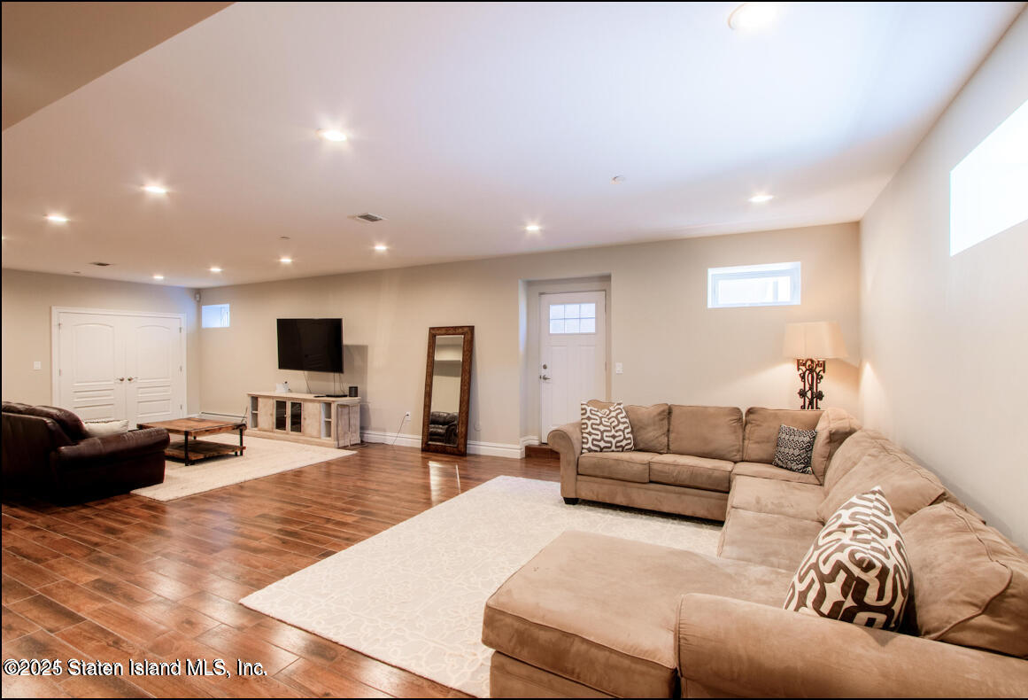 434 Darlington Avenue, Staten Island, NY, 10309 image 30