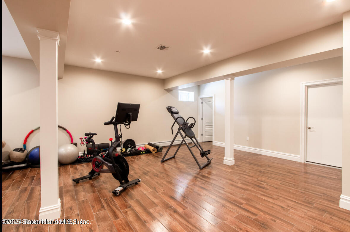 434 Darlington Avenue, Staten Island, NY, 10309 image 32