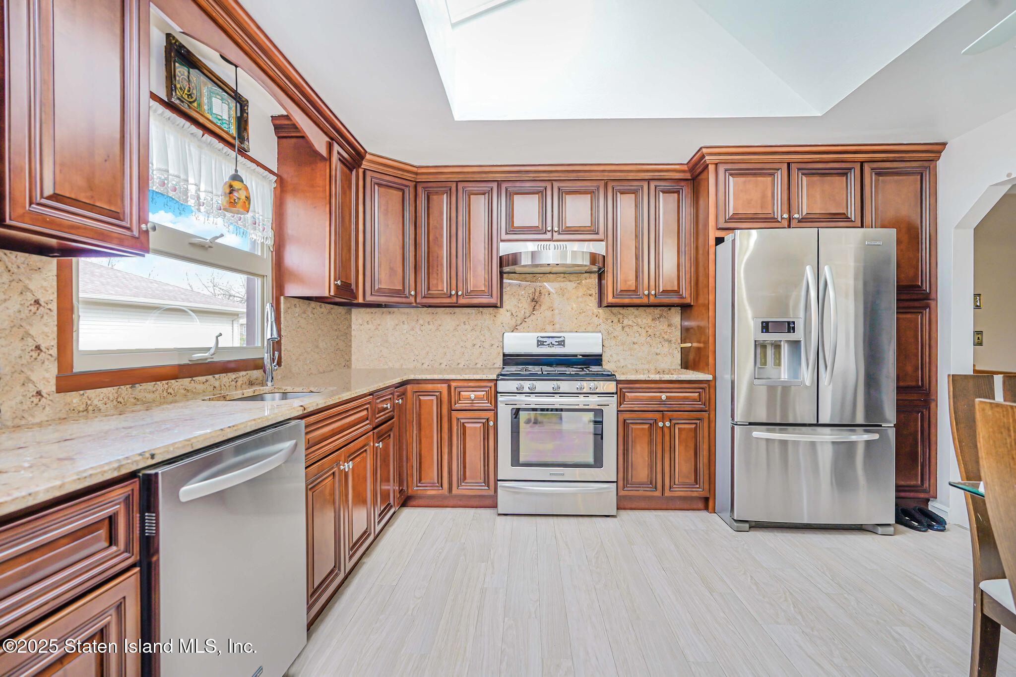 84 Swinnerton Street, Staten Island, NY, 10307 image 13