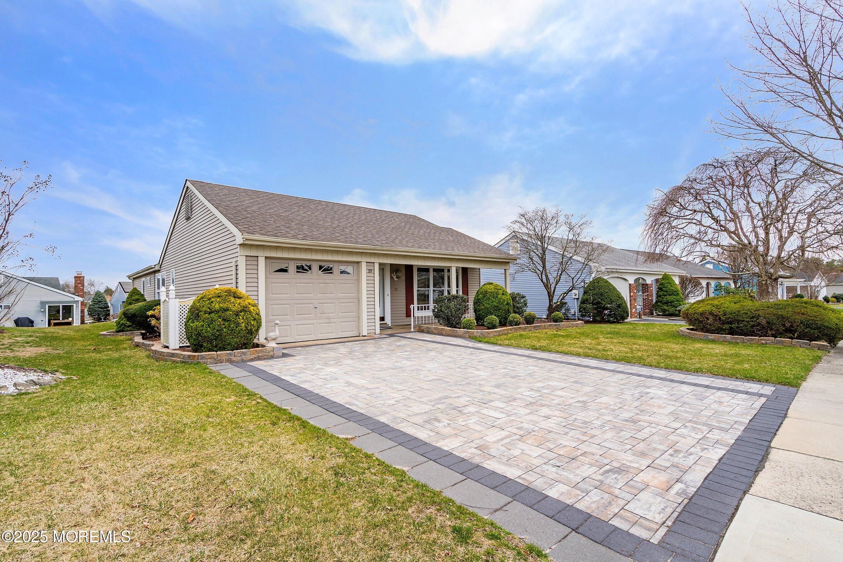 19 Blackthorn Place, Manchester, NJ, 08759