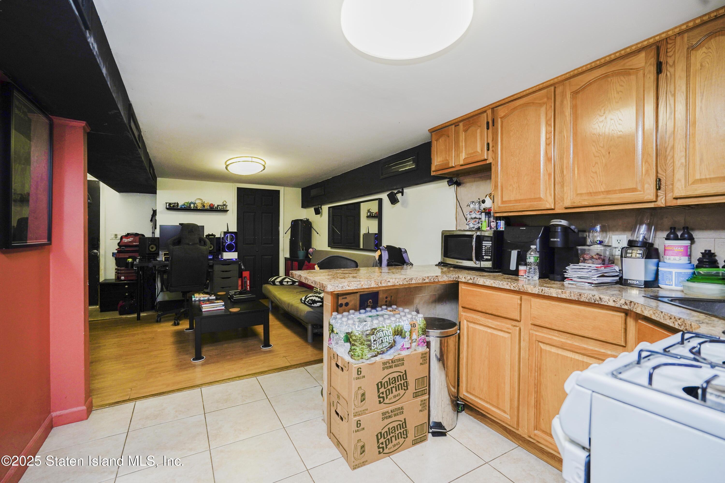 2040 W 8th Street, Brooklyn, NY, 11223 image 33