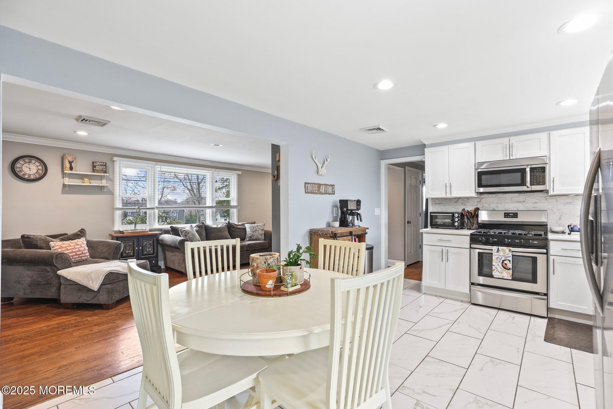 12 Edgewater Drive, Matawan, NJ, 07747 image 9