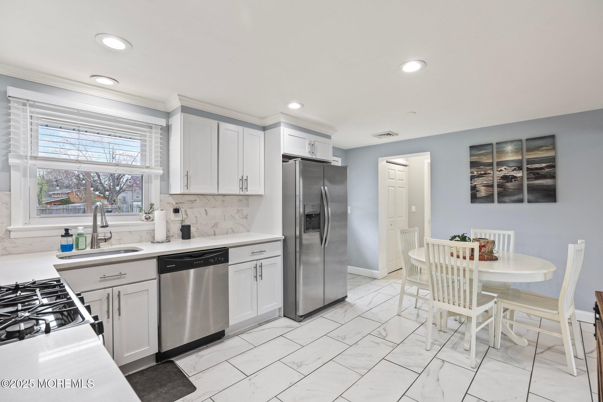 12 Edgewater Drive, Matawan, NJ, 07747 image 11