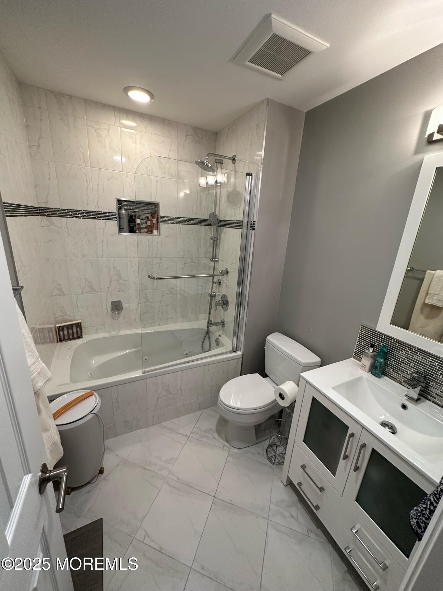143 Chestnut Way 14-3, Manalapan, NJ, 07726 image 16