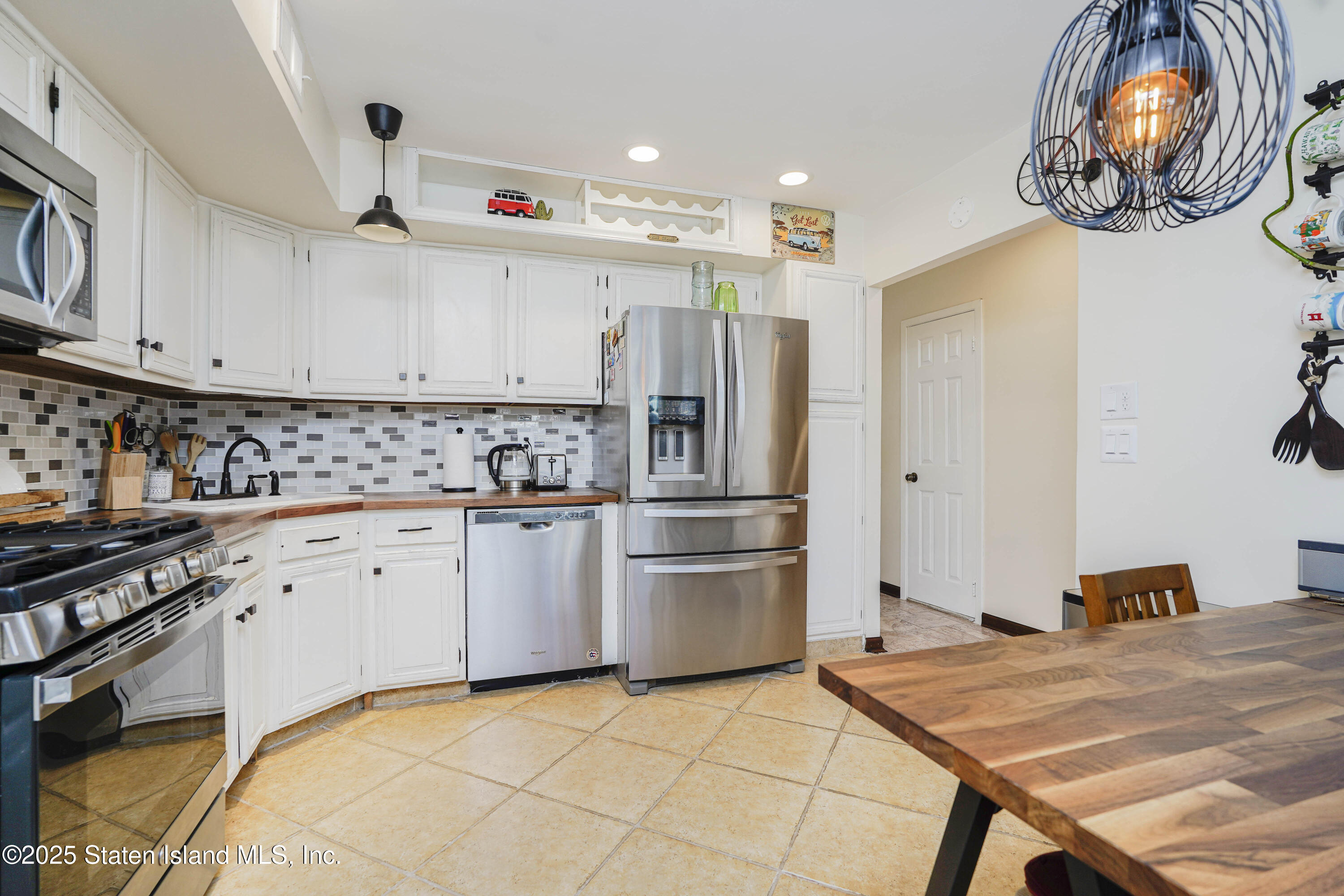 165 Russek Drive, Staten Island, NY, 10312 image 6